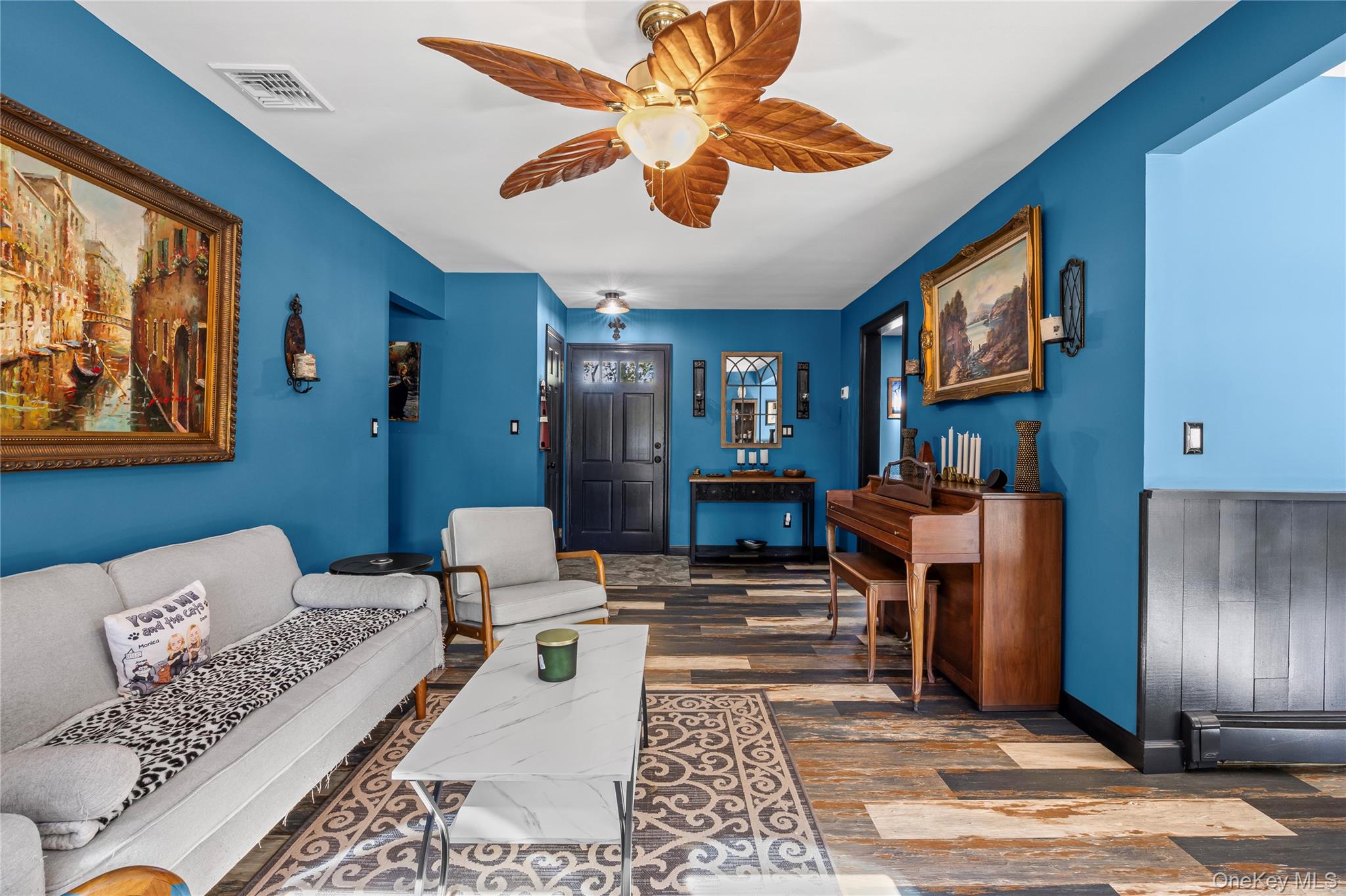 4 Model Court, Rocky Point, NY 11778