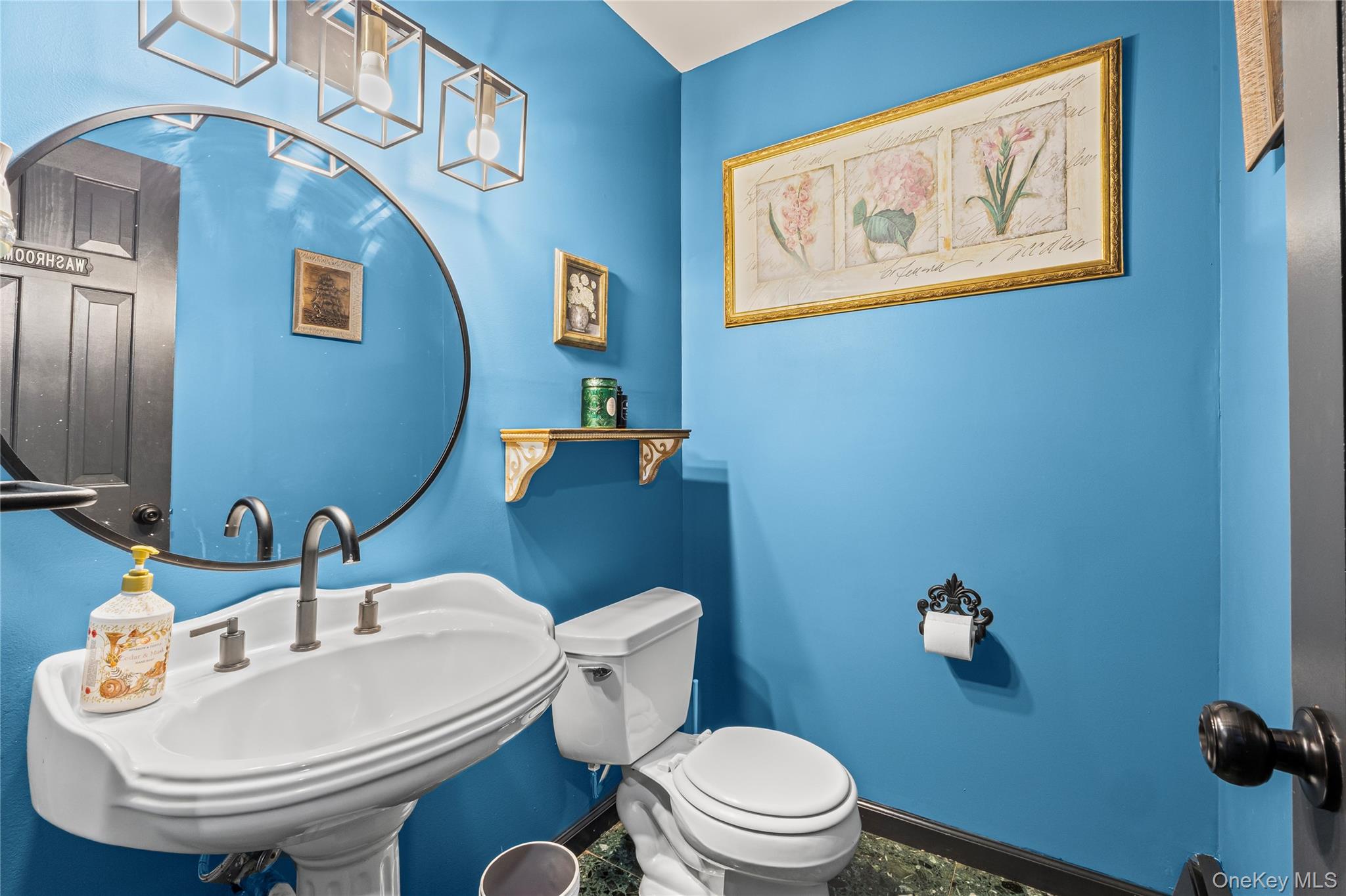 4 Model Court, Rocky Point, NY 11778