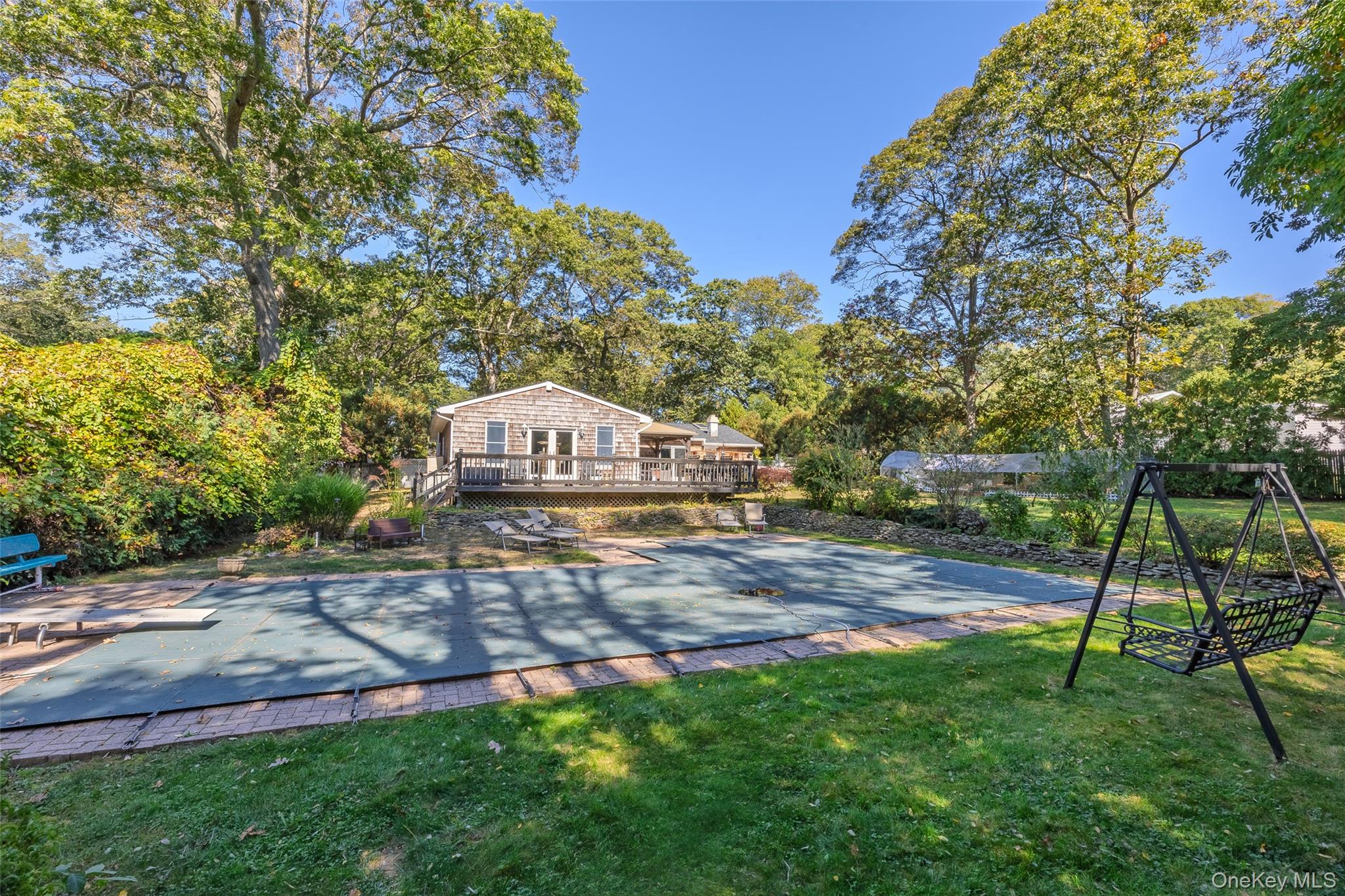 4 Model Court, Rocky Point, NY 11778