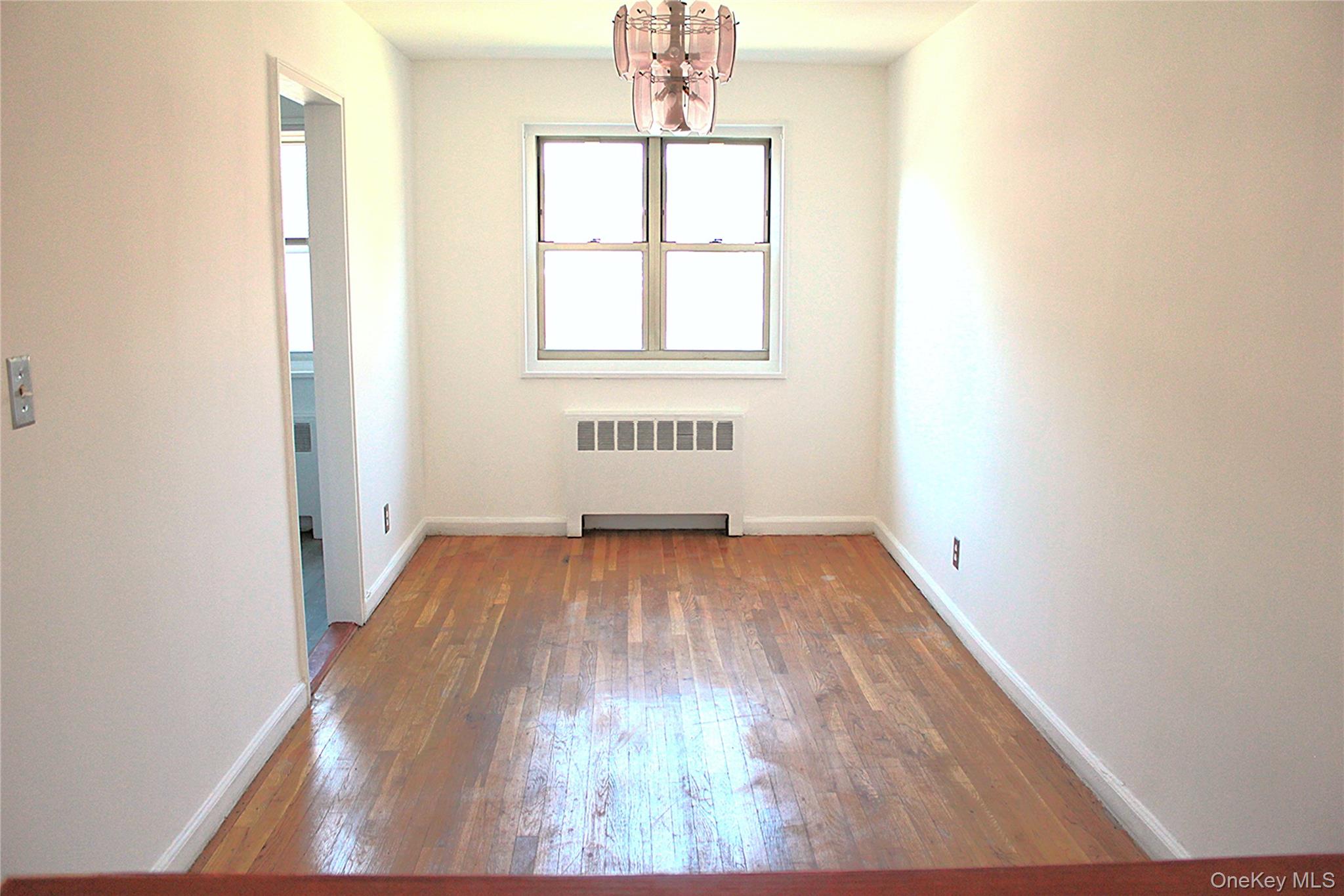 28 DeHaven Drive # 1E, Yonkers, NY 10701