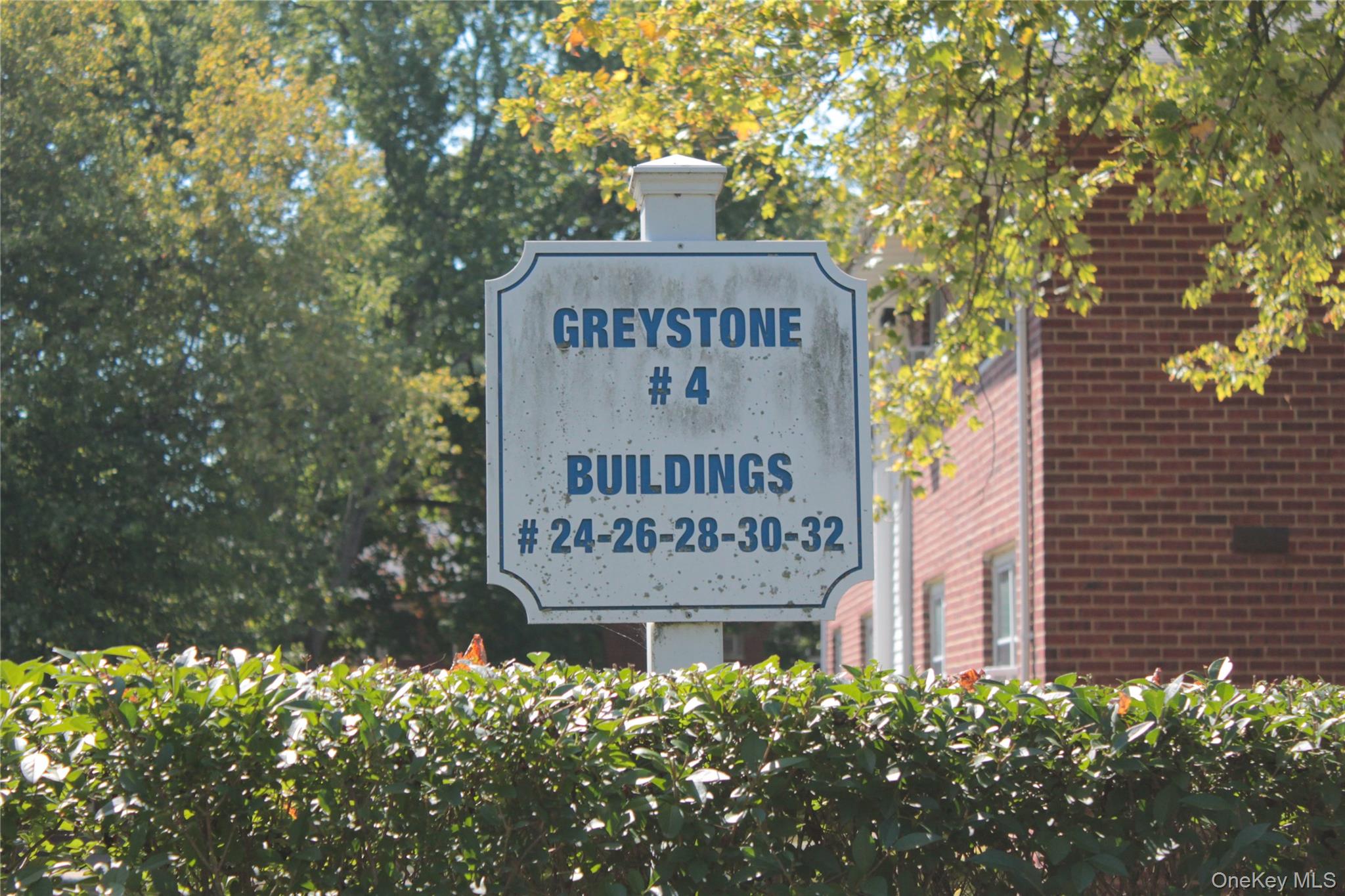 28 DeHaven Drive # 1E, Yonkers, NY 10701