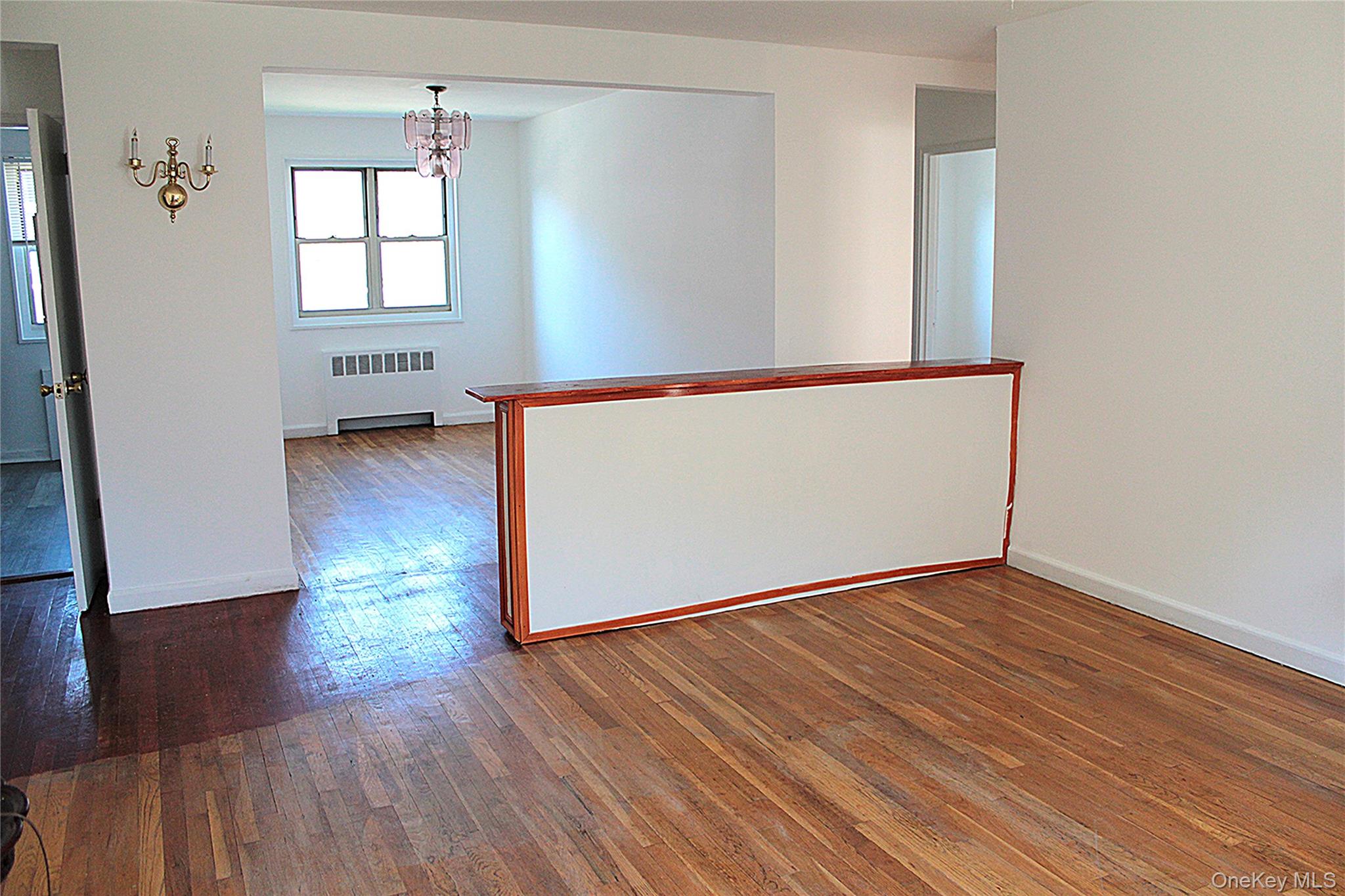 28 DeHaven Drive # 1E, Yonkers, NY 10701