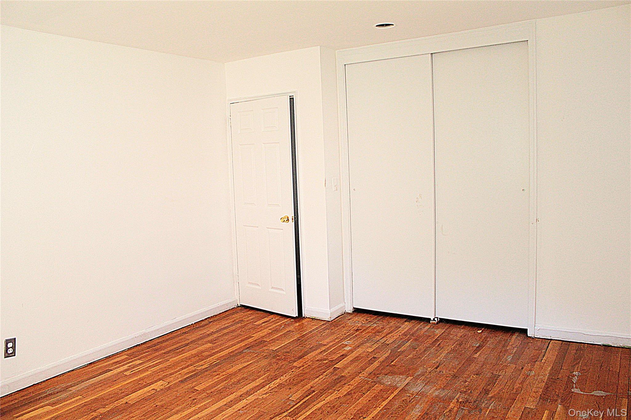 28 DeHaven Drive # 1E, Yonkers, NY 10701