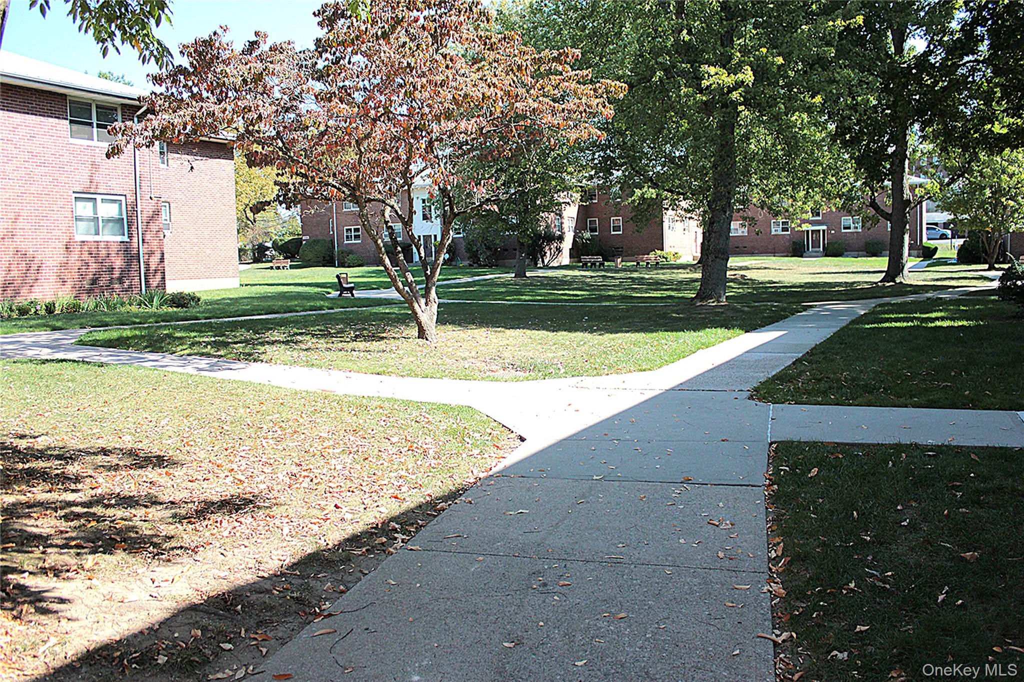 28 DeHaven Drive # 1E, Yonkers, NY 10701