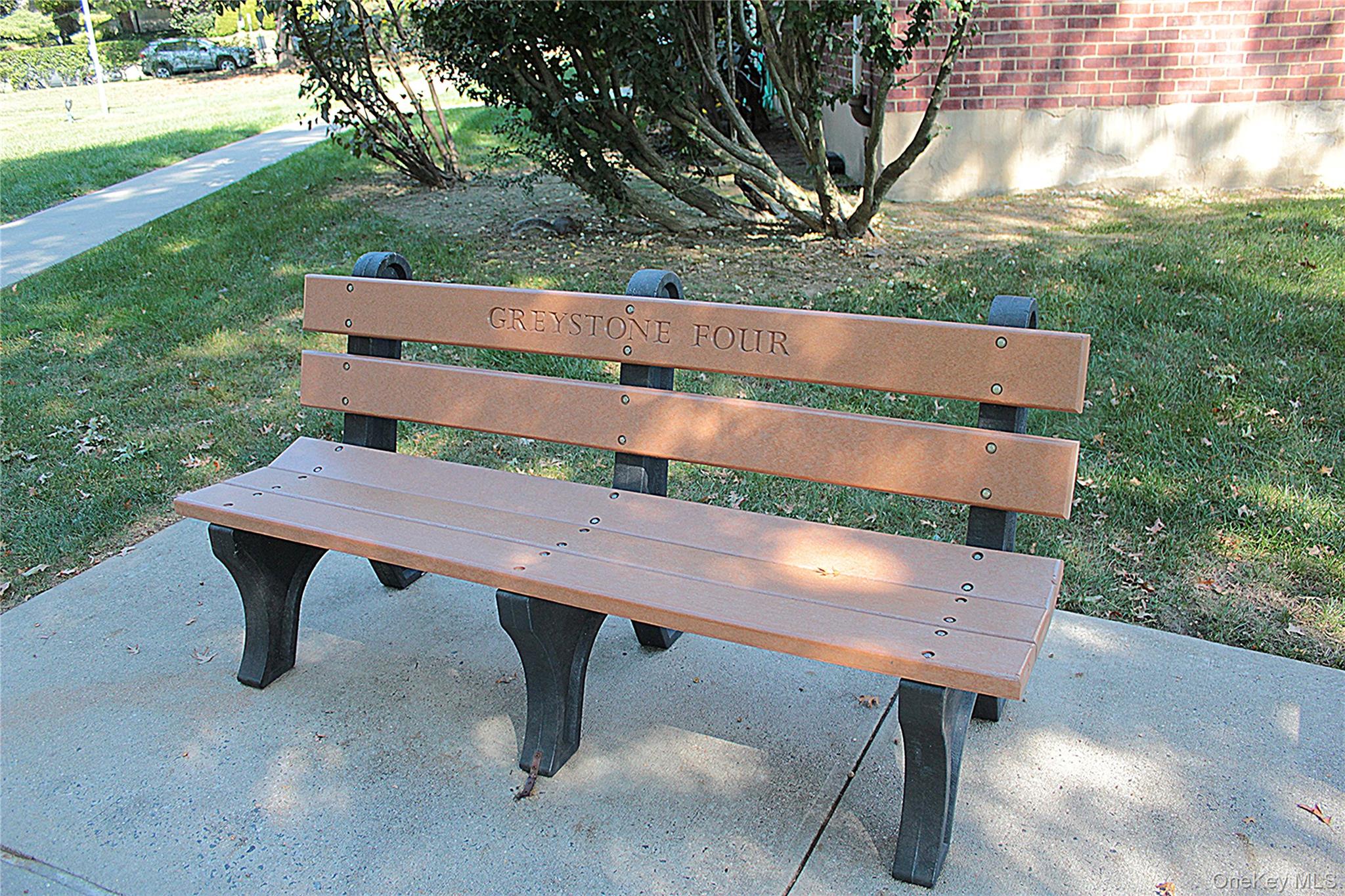 28 DeHaven Drive # 1E, Yonkers, NY 10701