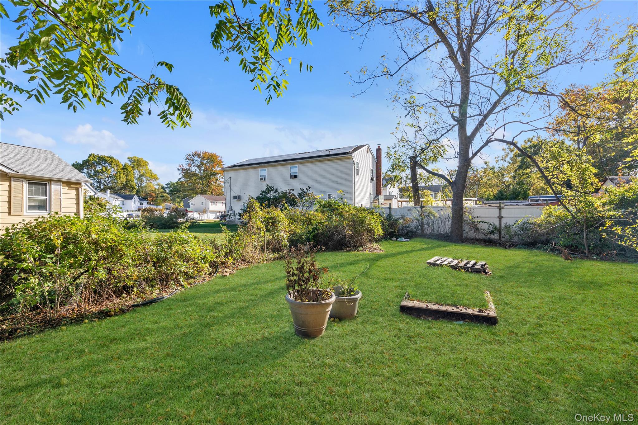 166 & 170 Woodrow Parkway, West Babylon, NY 11704