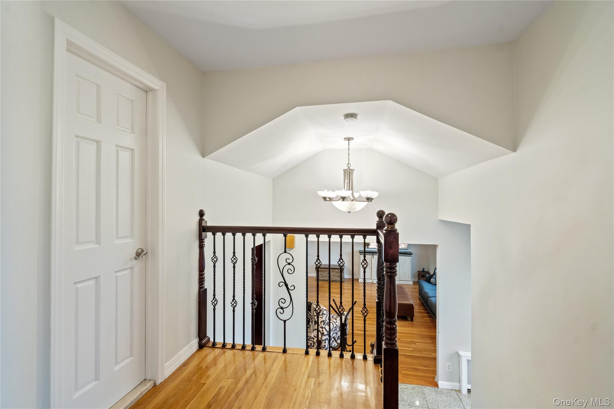 240 Wyngate Drive, Massapequa, NY 11758