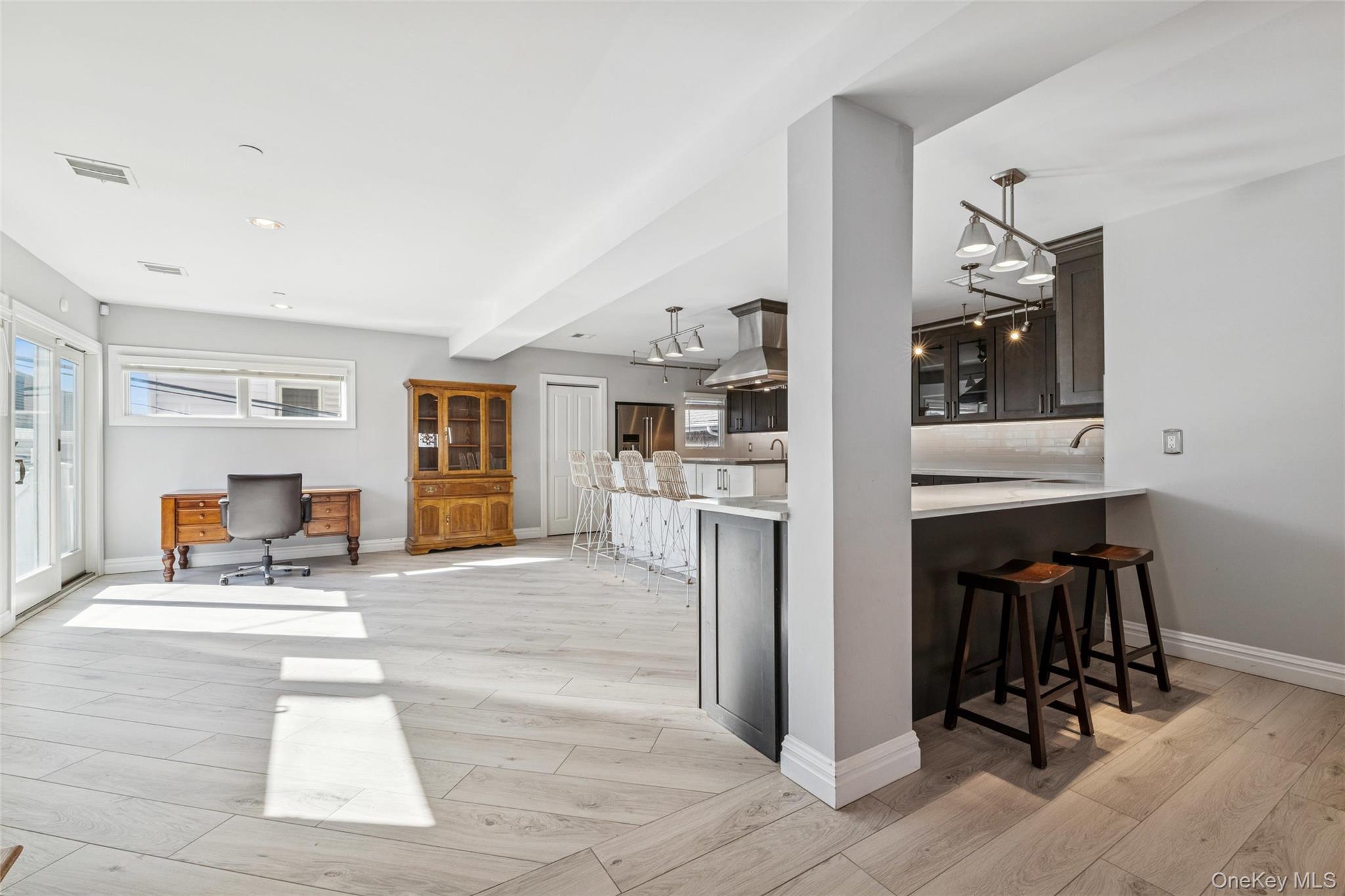 71 Michigan Street, Long Beach, NY 11561