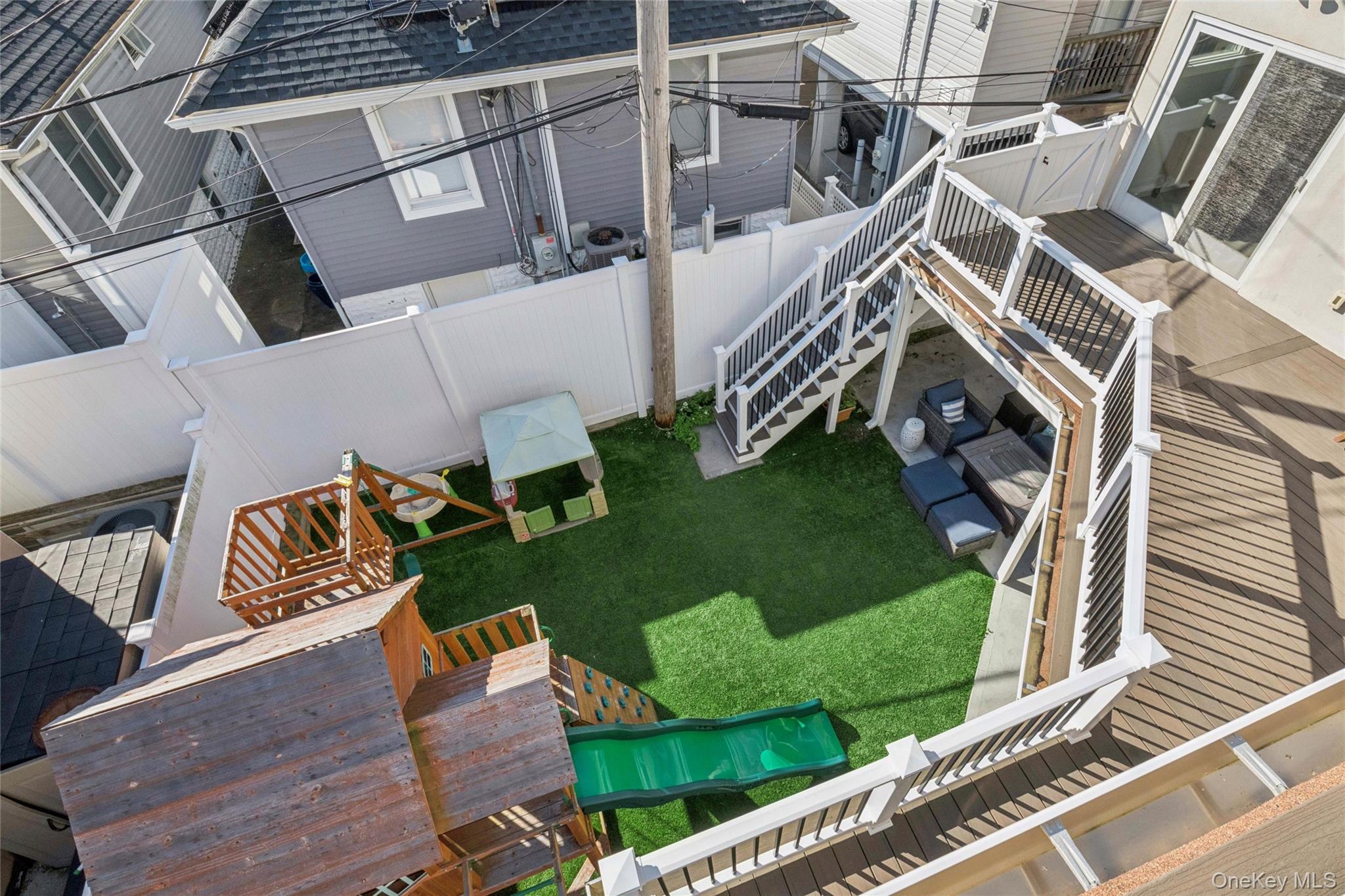 71 Michigan Street, Long Beach, NY 11561