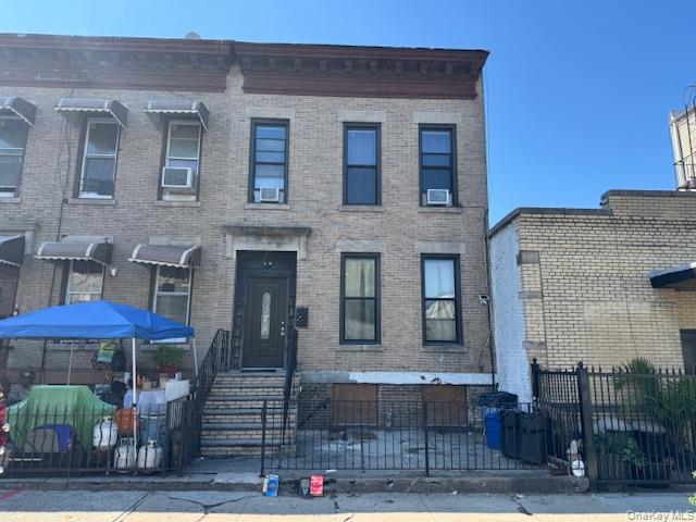 186 Howard Avenue, Brooklyn, NY 11233