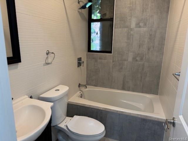 186 Howard Avenue, Brooklyn, NY 11233