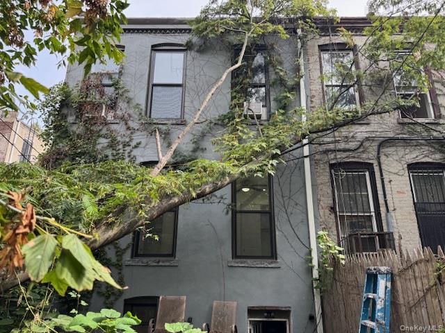 186 Howard Avenue, Brooklyn, NY 11233