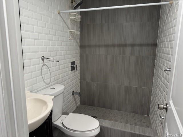 186 Howard Avenue, Brooklyn, NY 11233