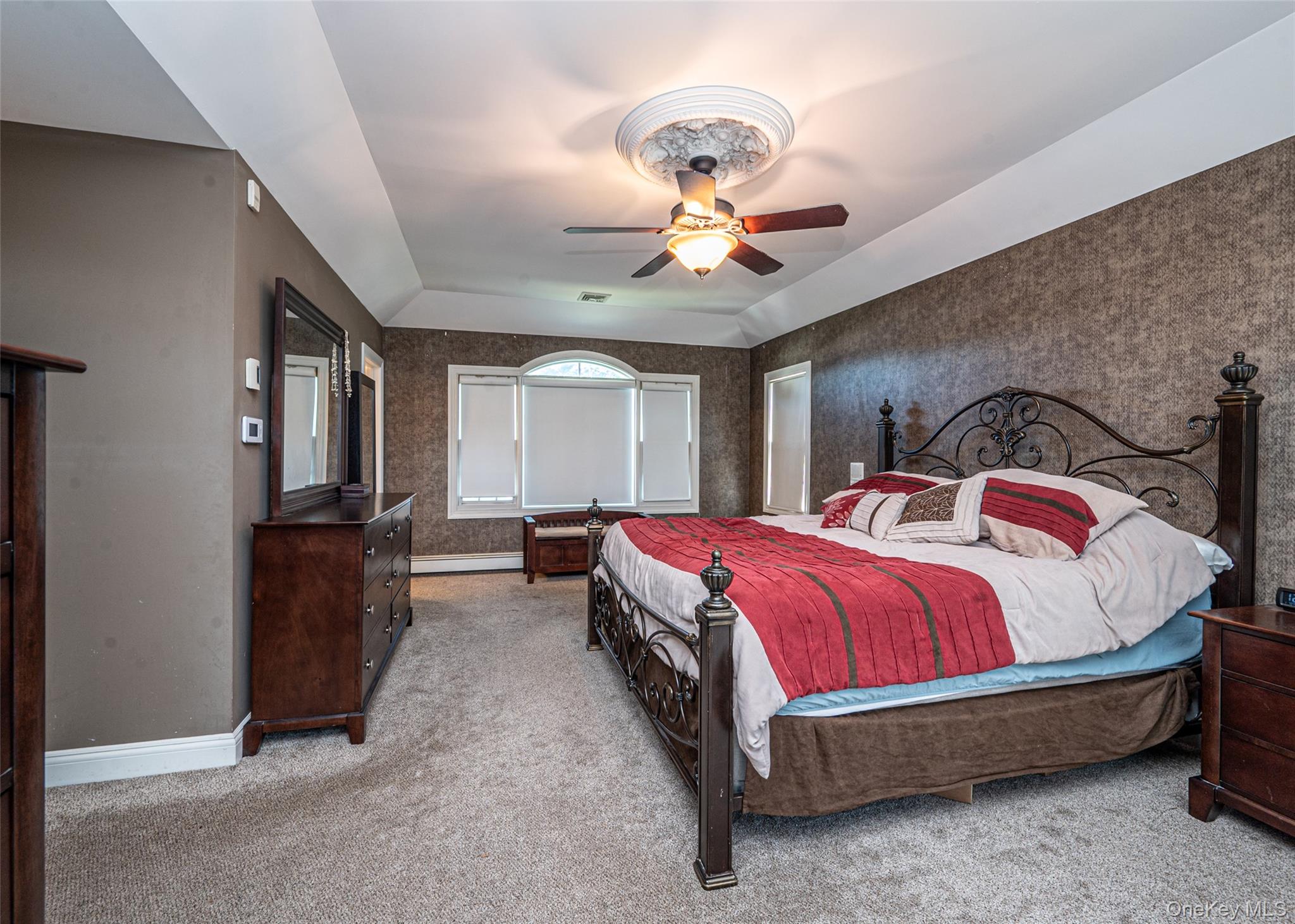 74 Broadway, Bethpage, NY 11714