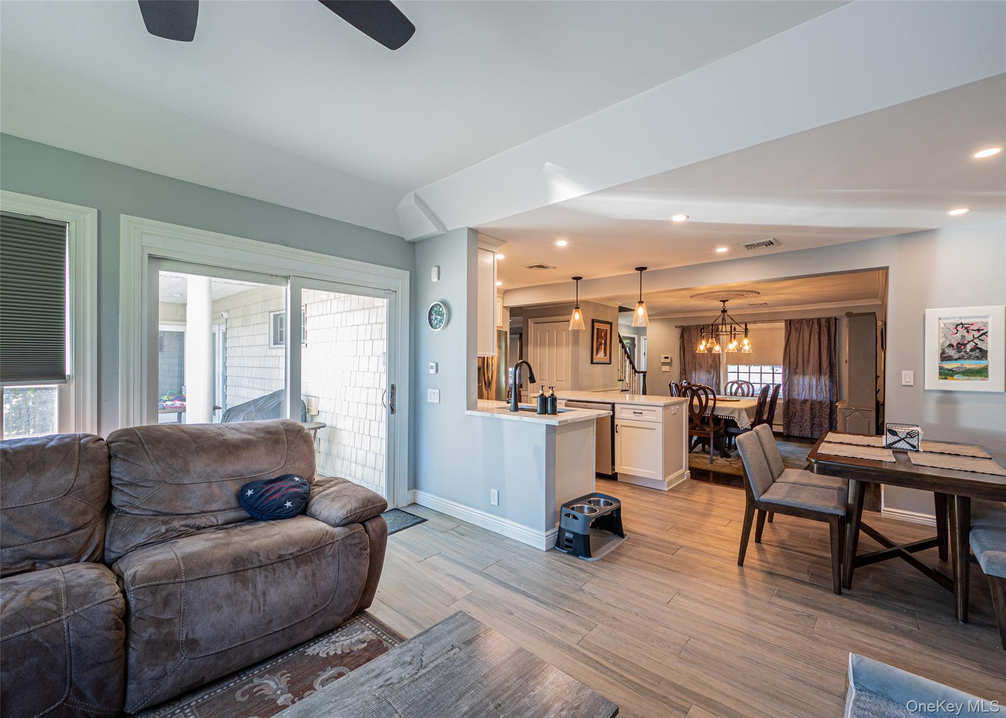 74 Broadway, Bethpage, NY 11714