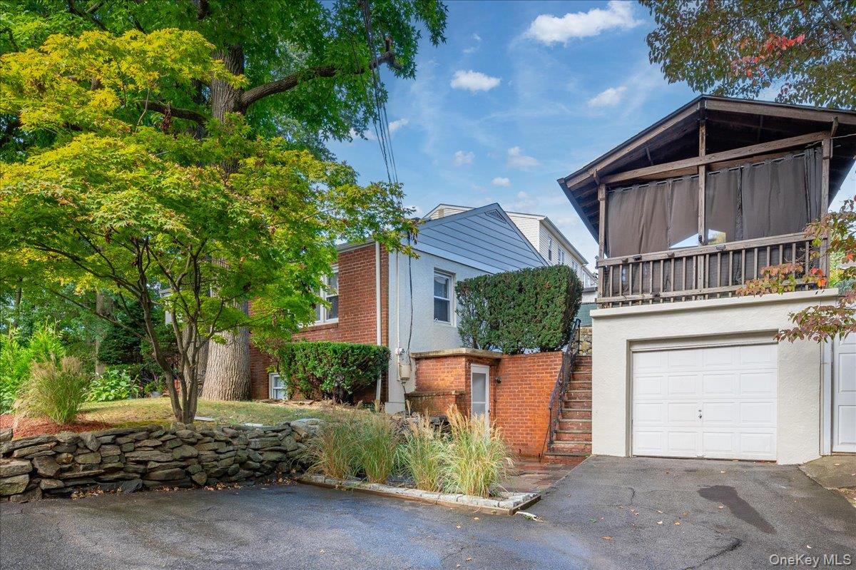 29 Turner Street, Yonkers, NY 10704