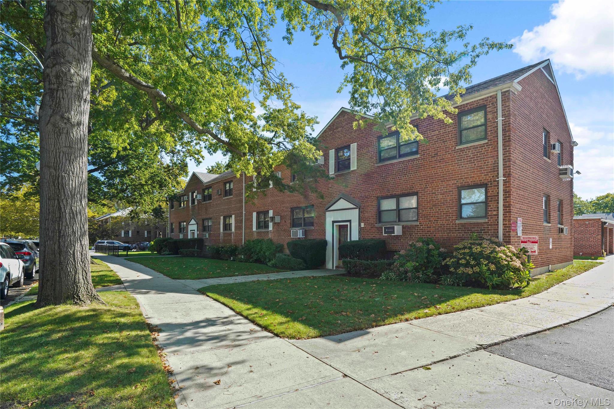 84-18 155th Avenue # 1R, Howard Beach, NY 11414