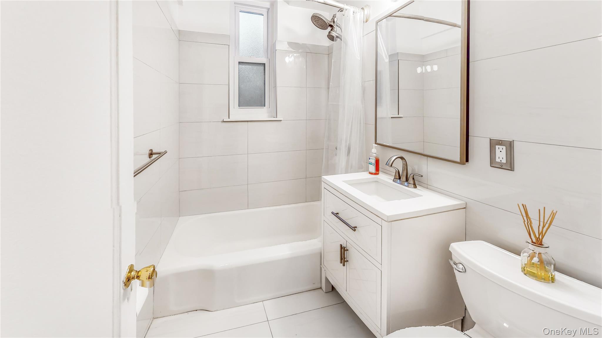 2255 78th Street # 2E, East Elmhurst, NY 11370