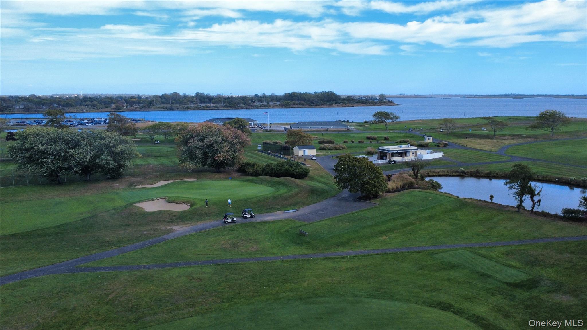 487 Links Drive E, Oceanside, NY 11572