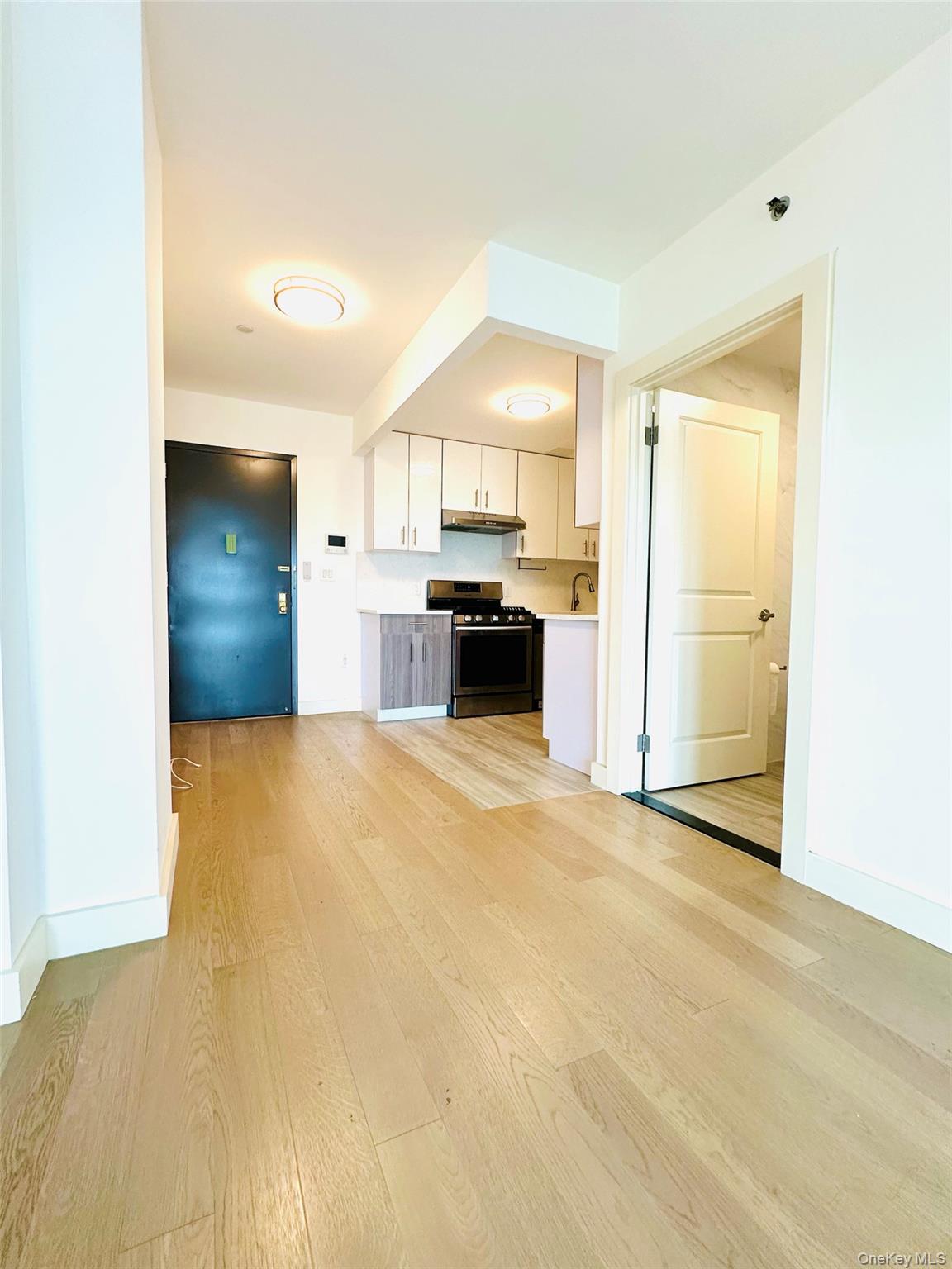 62-98 Woodhaven Blvd # 6F, Rego Park, NY 11374