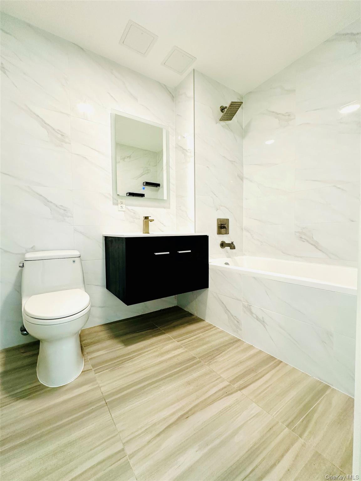 62-98 Woodhaven Blvd # 6F, Rego Park, NY 11374