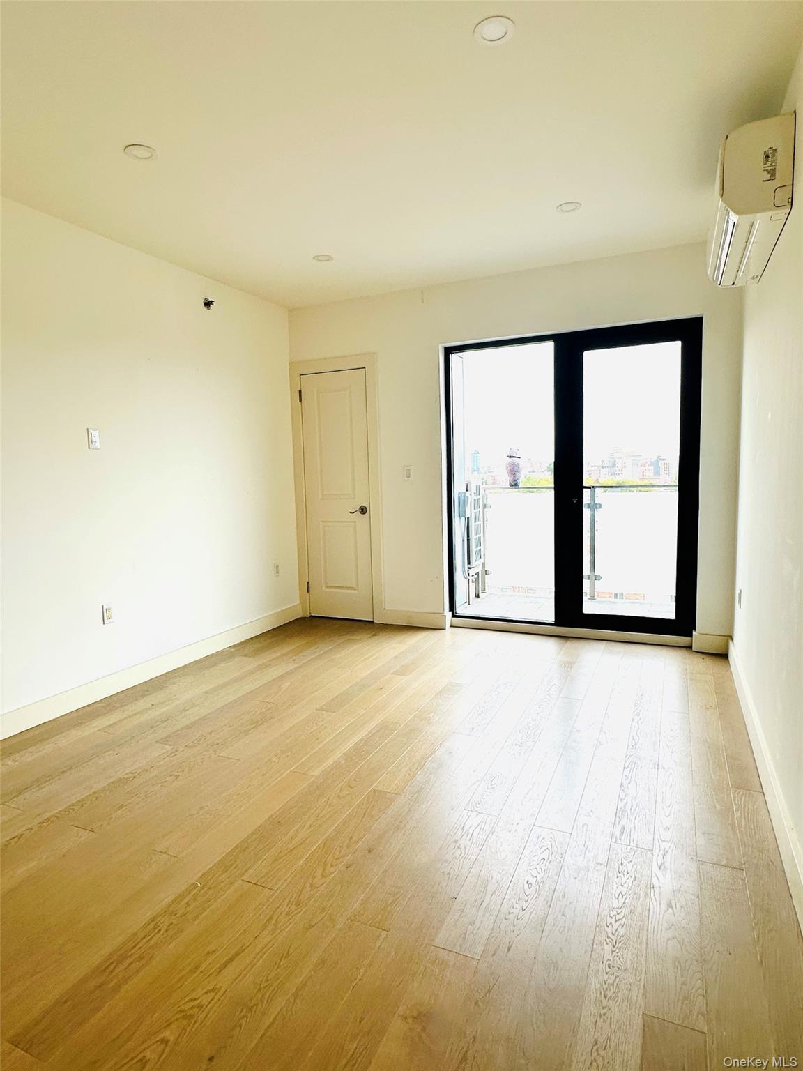 62-98 Woodhaven Blvd # 6F, Rego Park, NY 11374