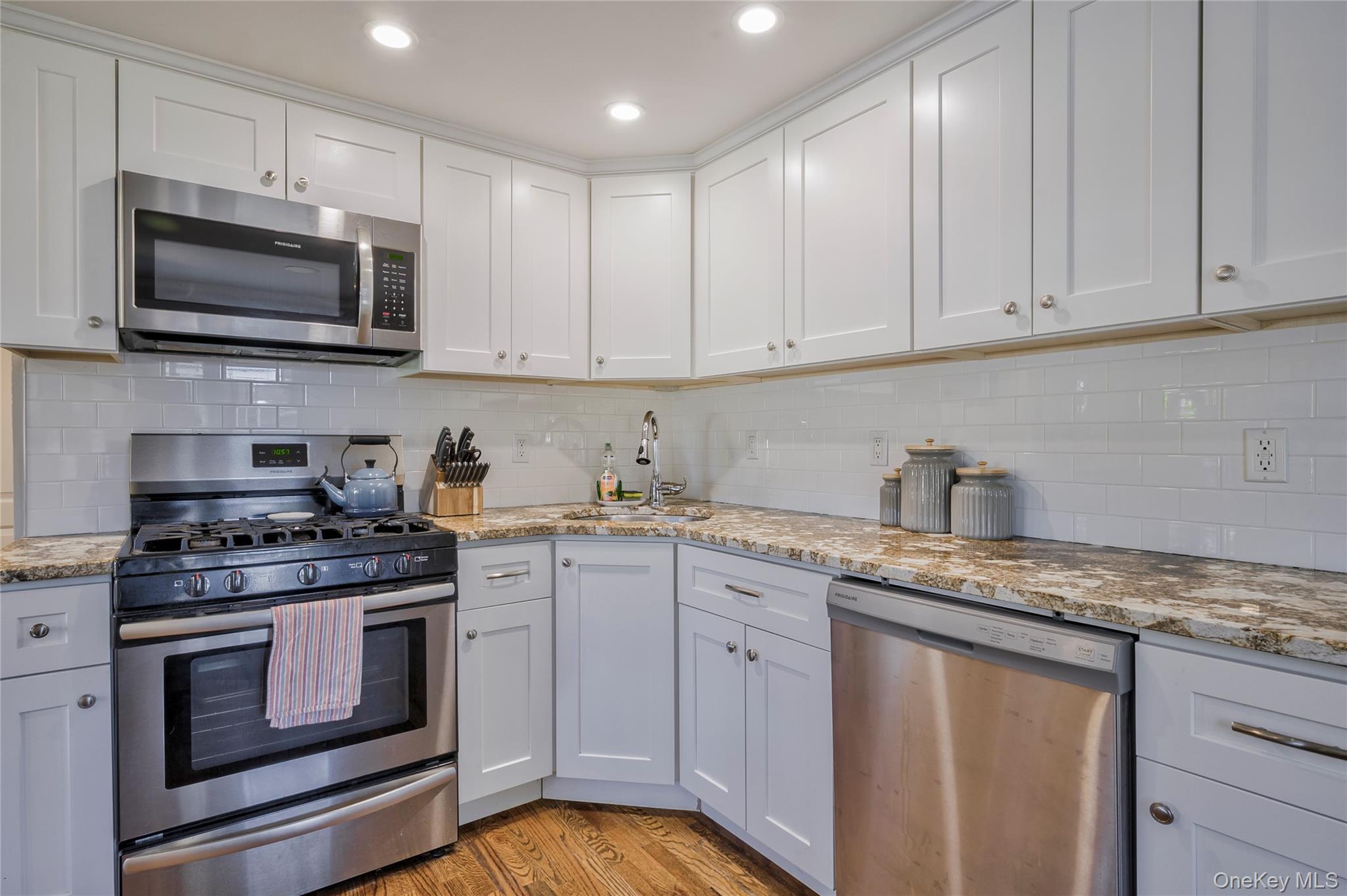 45 Reilly Street, West Islip, NY 11795