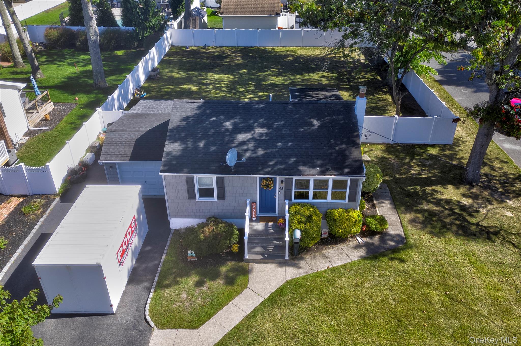 45 Reilly Street, West Islip, NY 11795