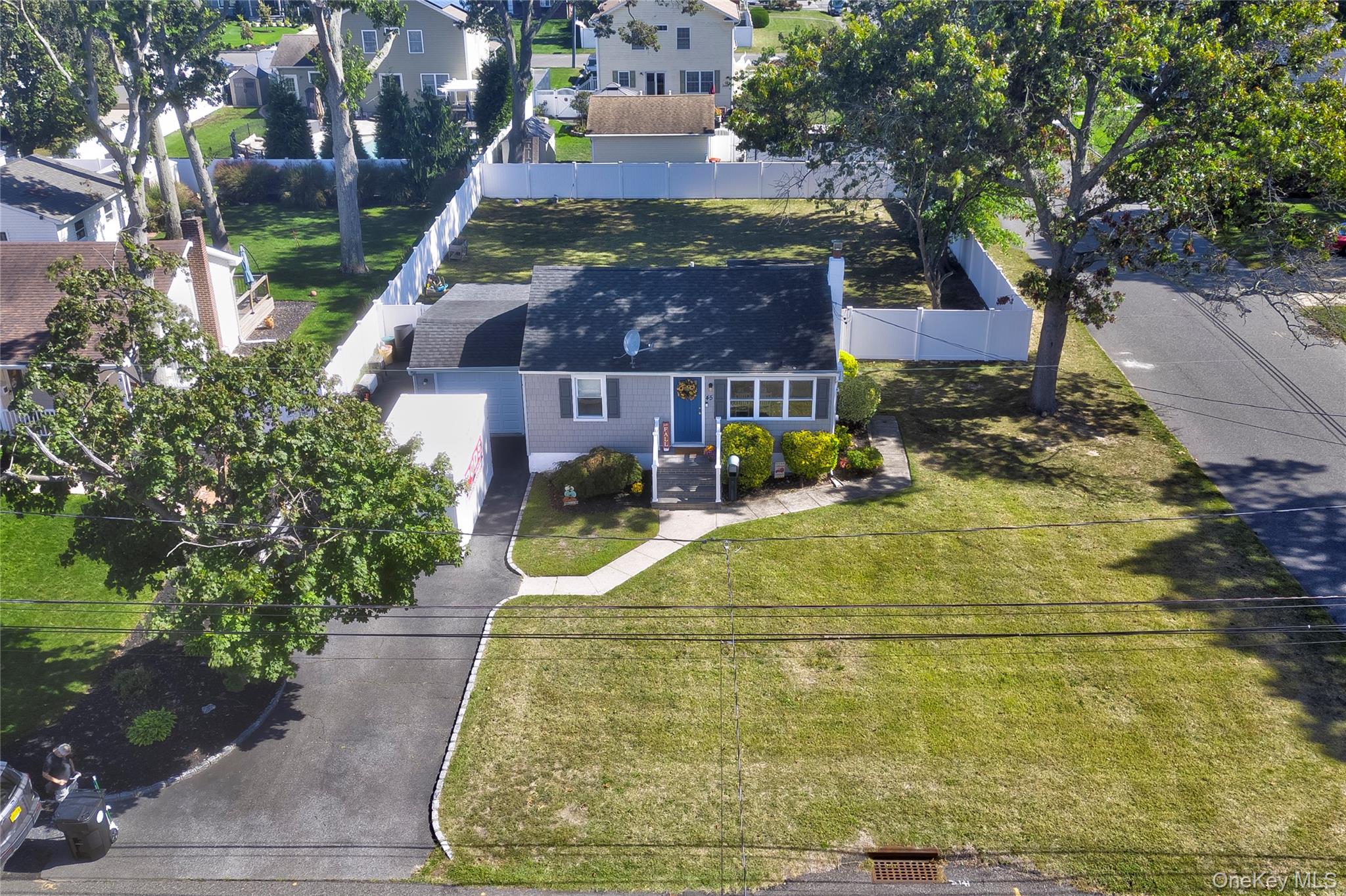 45 Reilly Street, West Islip, NY 11795