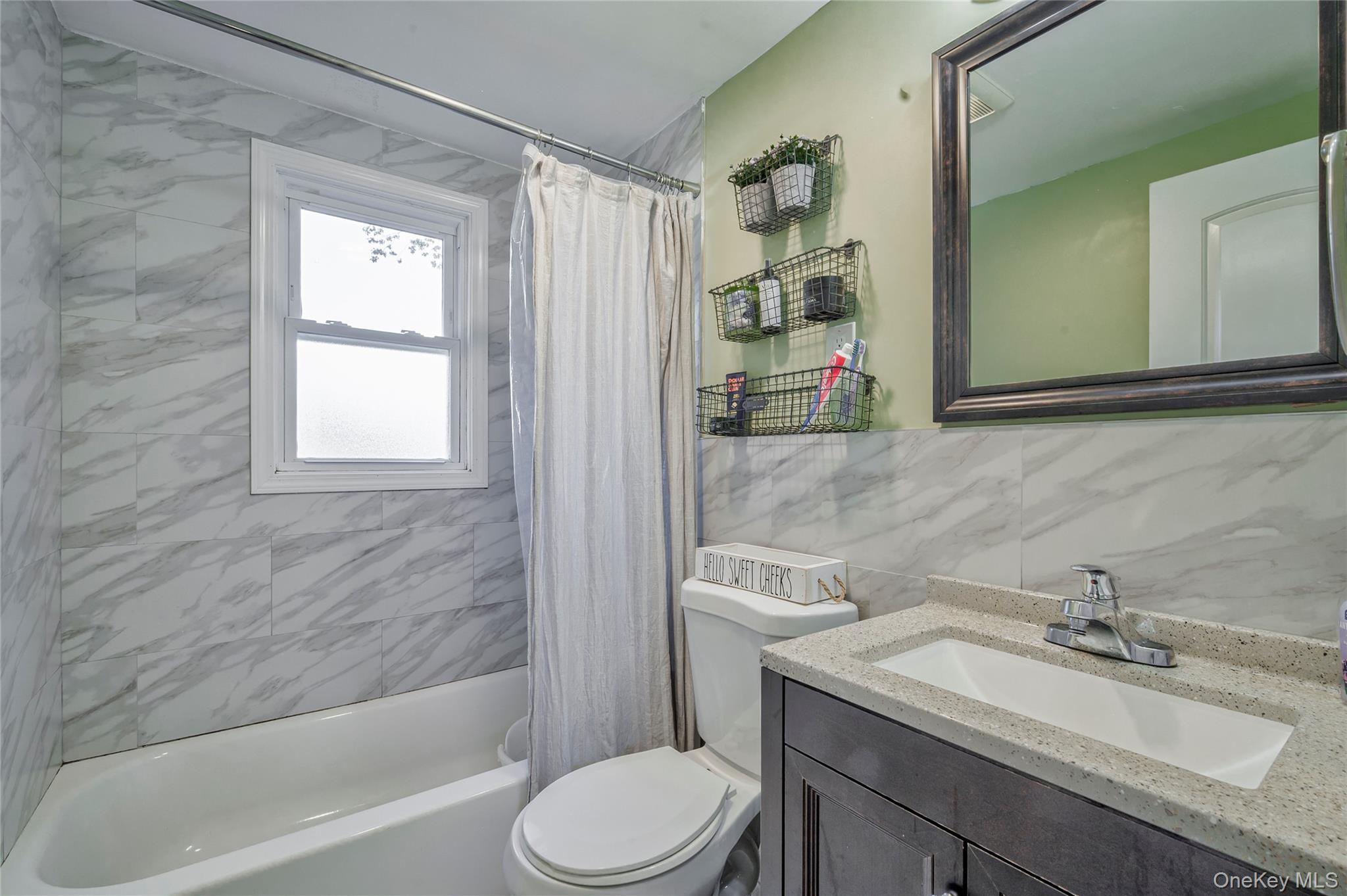 45 Reilly Street, West Islip, NY 11795