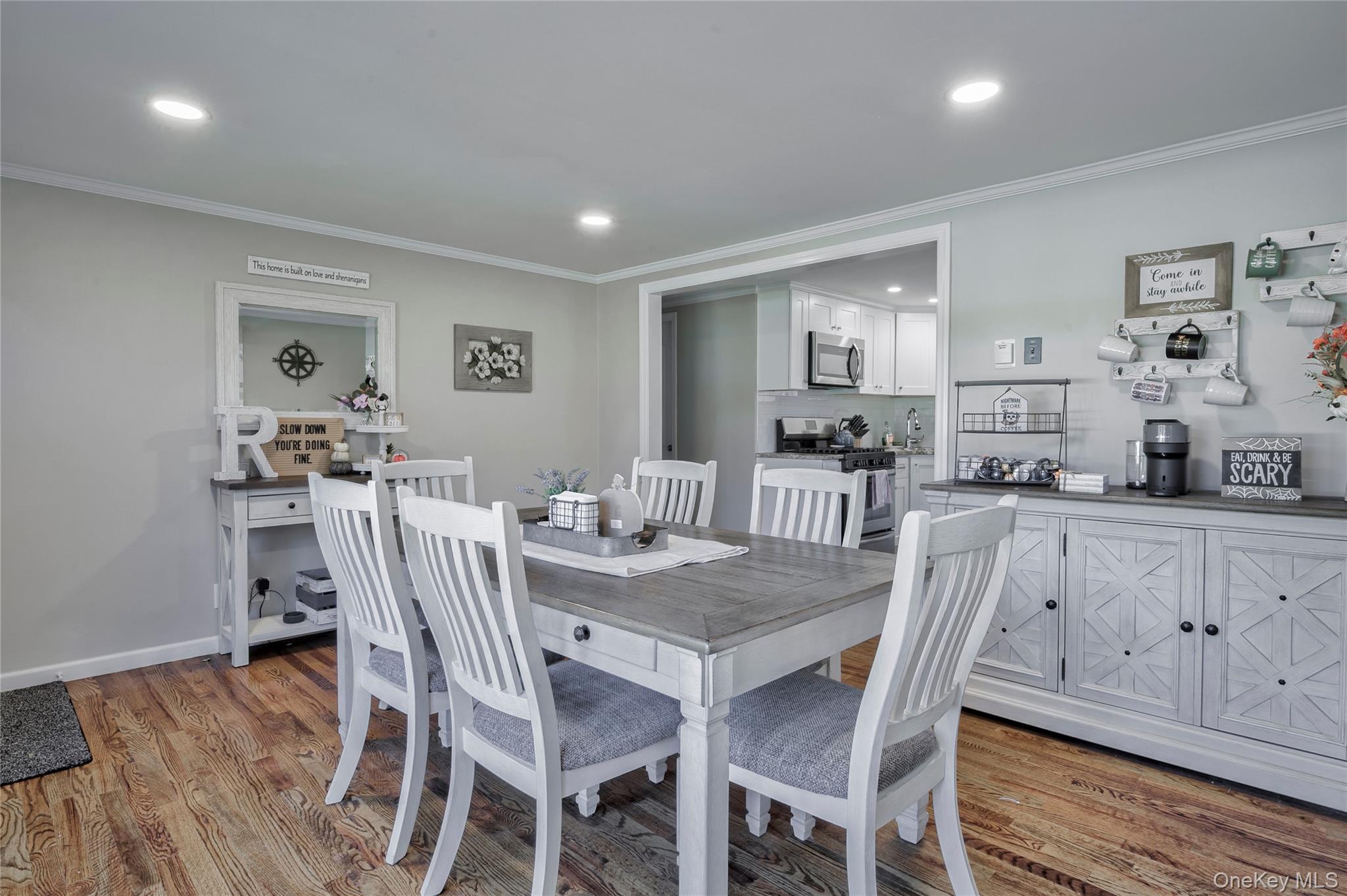 45 Reilly Street, West Islip, NY 11795