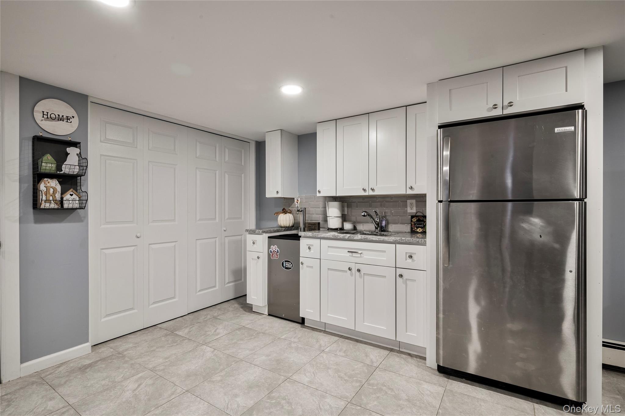 45 Reilly Street, West Islip, NY 11795