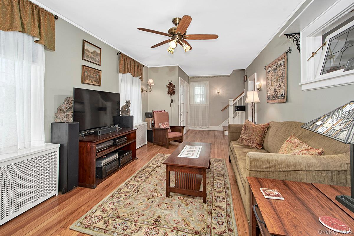 72 Ogden Avenue, White Plains, NY 10605