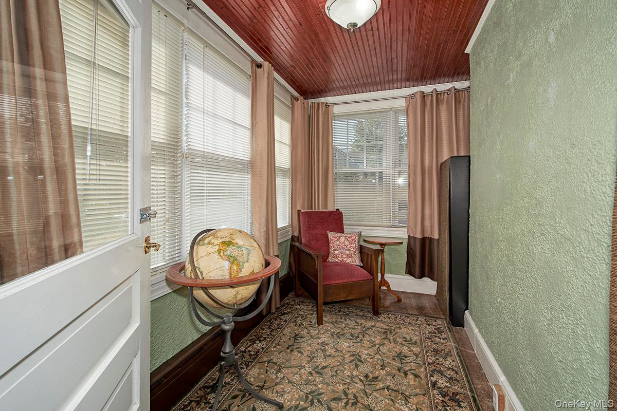 72 Ogden Avenue, White Plains, NY 10605