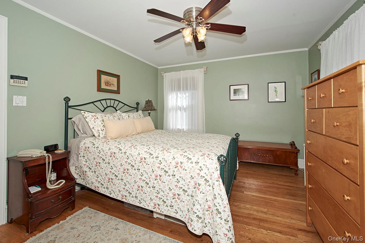 72 Ogden Avenue, White Plains, NY 10605