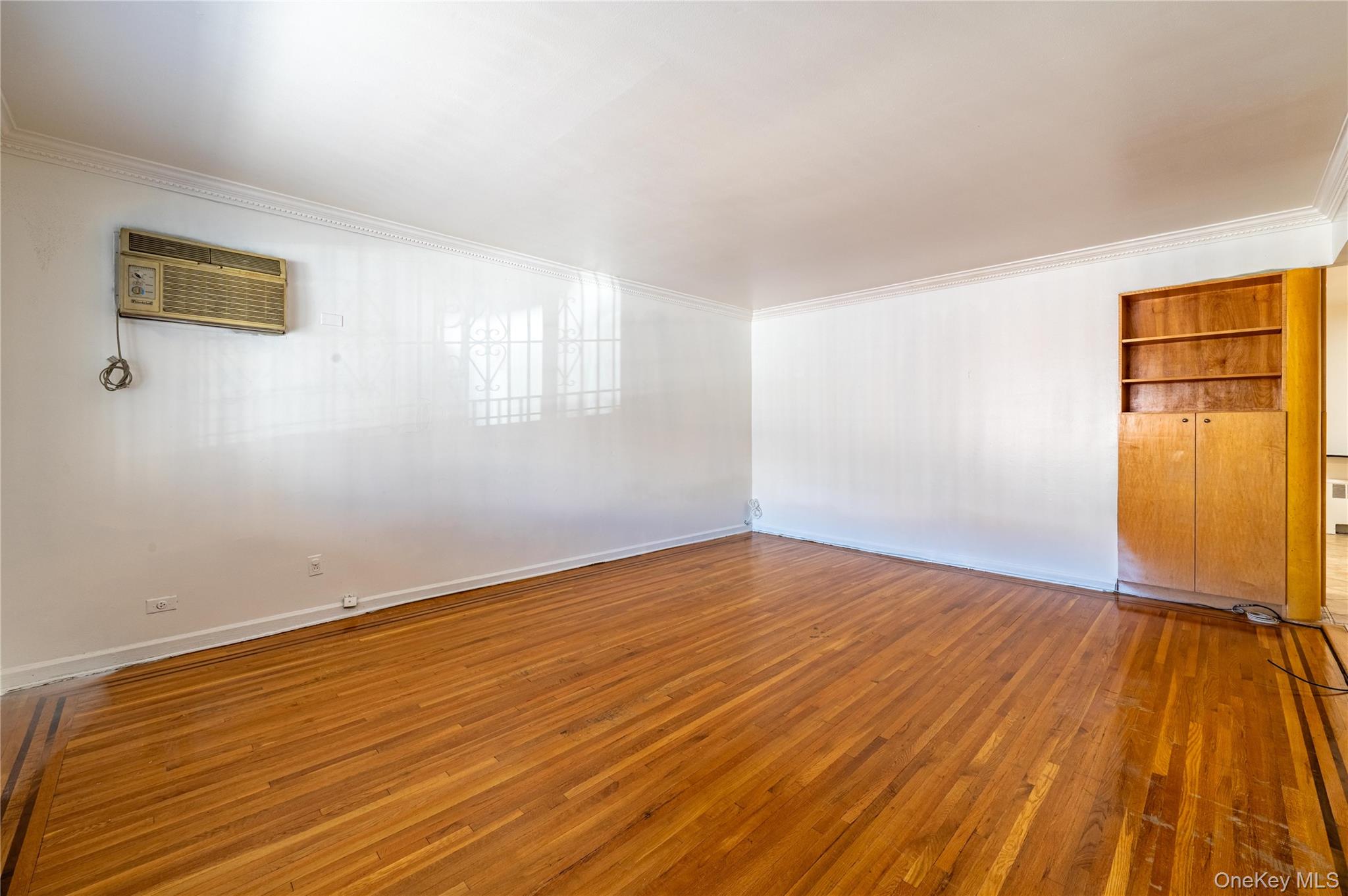 2730 Barnes Avenue, Bronx, NY 10467