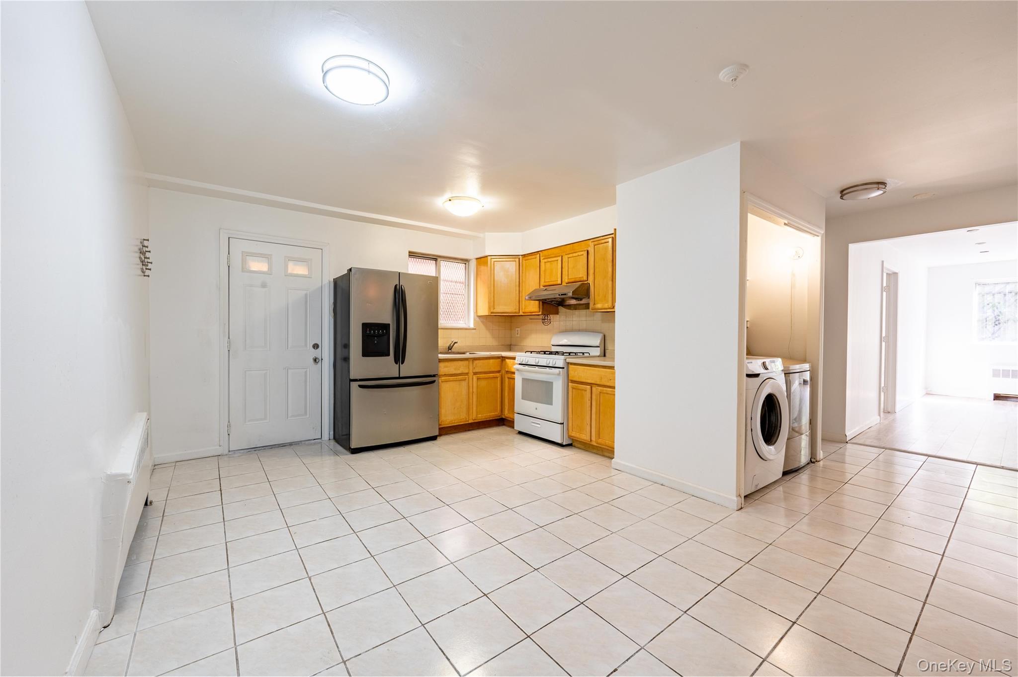 2730 Barnes Avenue, Bronx, NY 10467