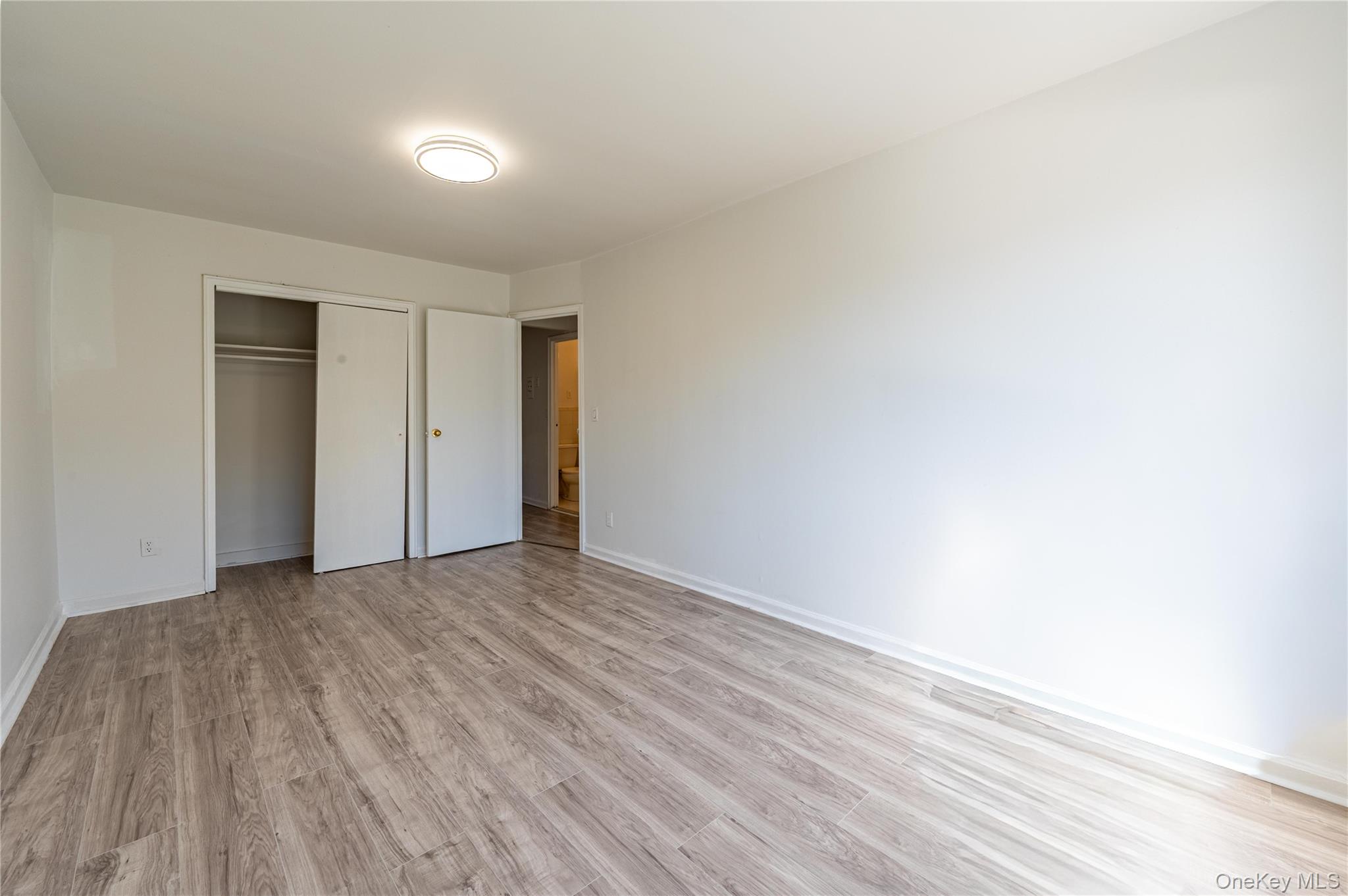 2730 Barnes Avenue, Bronx, NY 10467