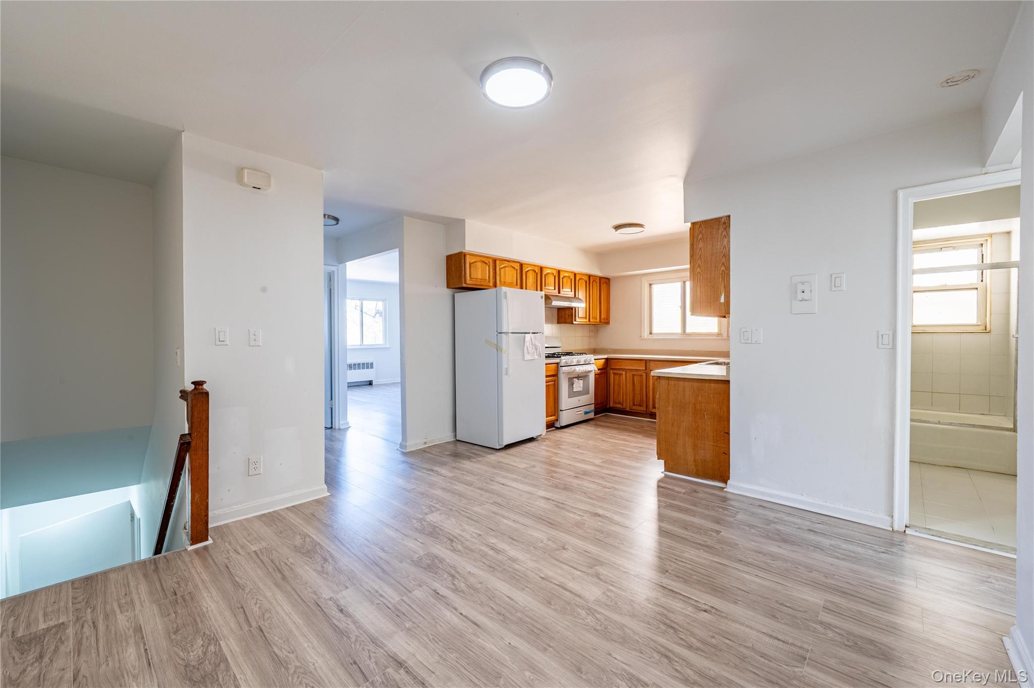 2730 Barnes Avenue, Bronx, NY 10467