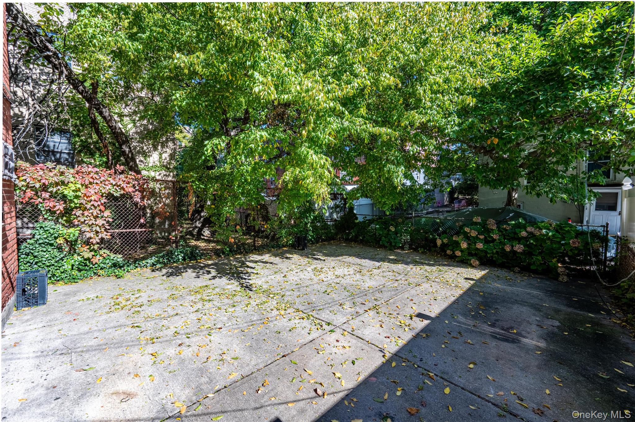 2730 Barnes Avenue, Bronx, NY 10467