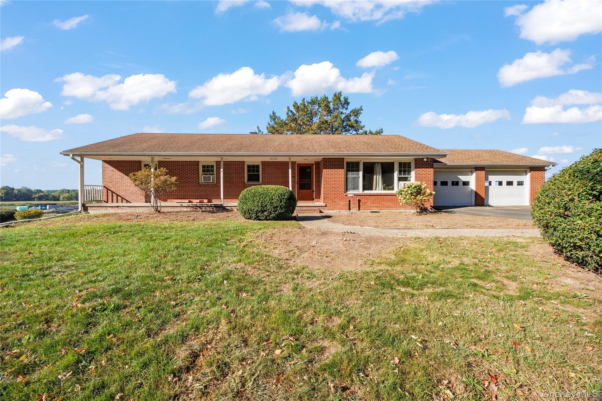 76 Smith Road, Kinderhook, NY 12106