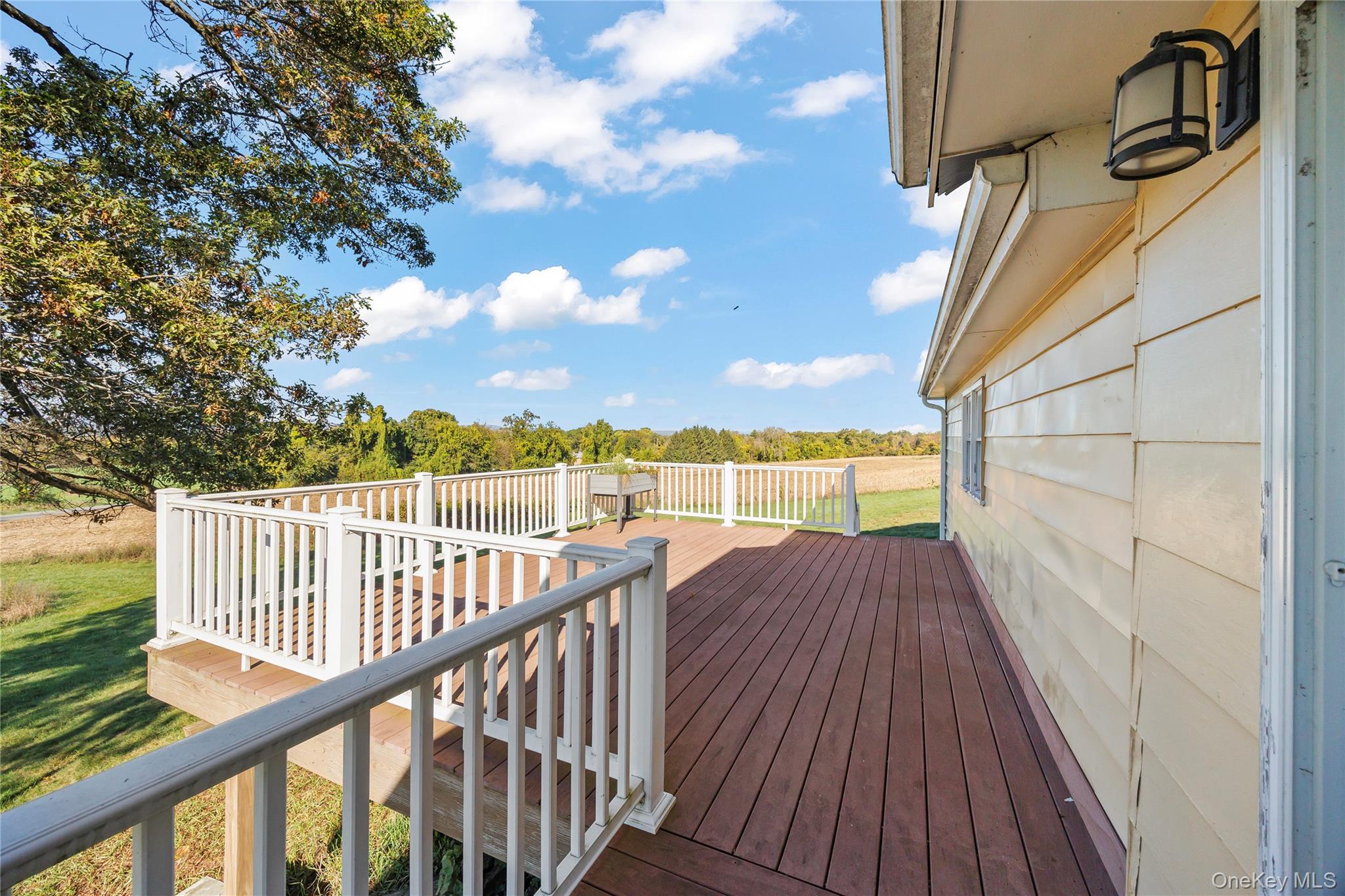 76 Smith Road, Kinderhook, NY 12106