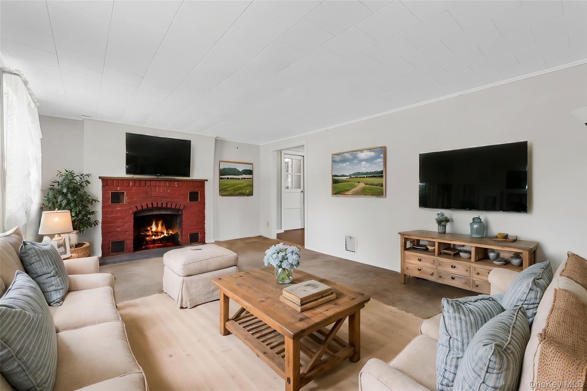 89 Brown Road, Wappingers Falls, NY 12590