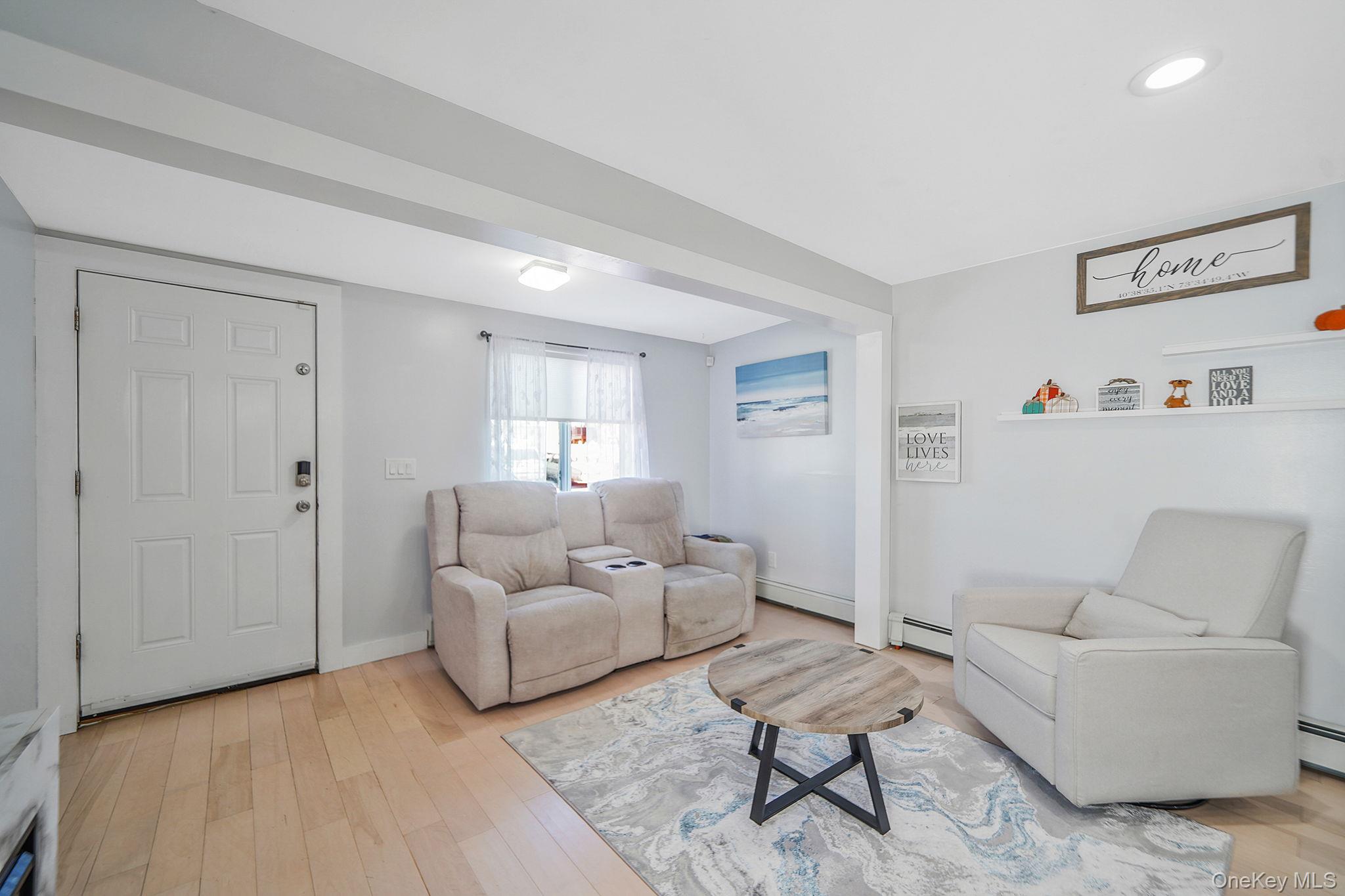 252 Arthur Street, Freeport, NY 11520