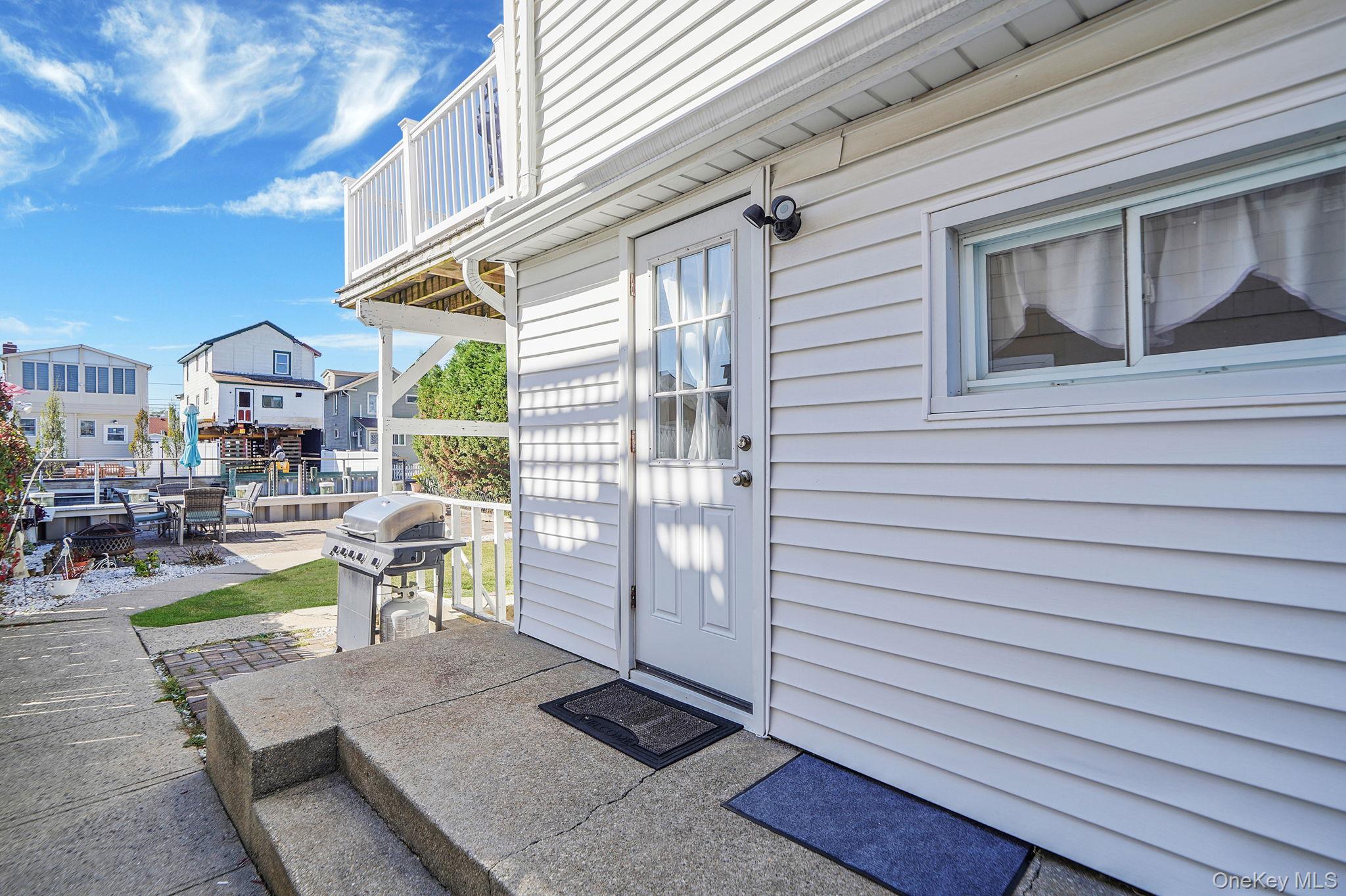 252 Arthur Street, Freeport, NY 11520