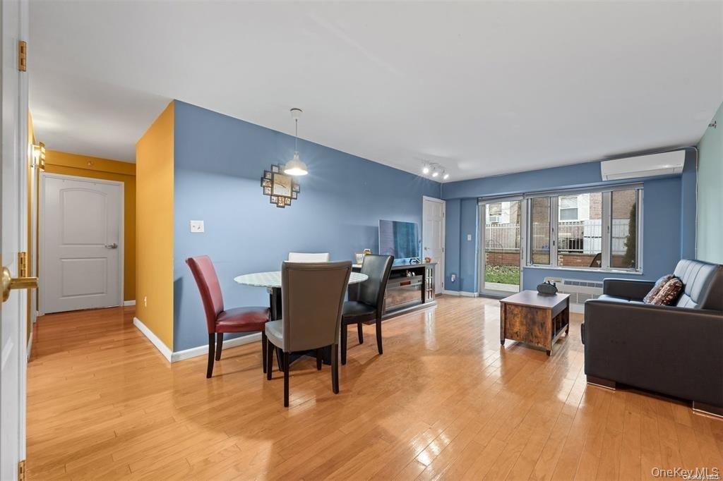 64-34 Grand Central Parkway # 1B, Forest Hills, NY 11375