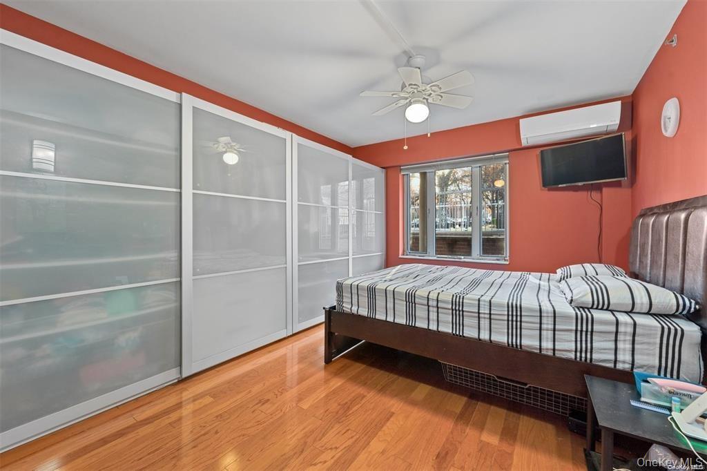 64-34 Grand Central Parkway # 1B, Forest Hills, NY 11375