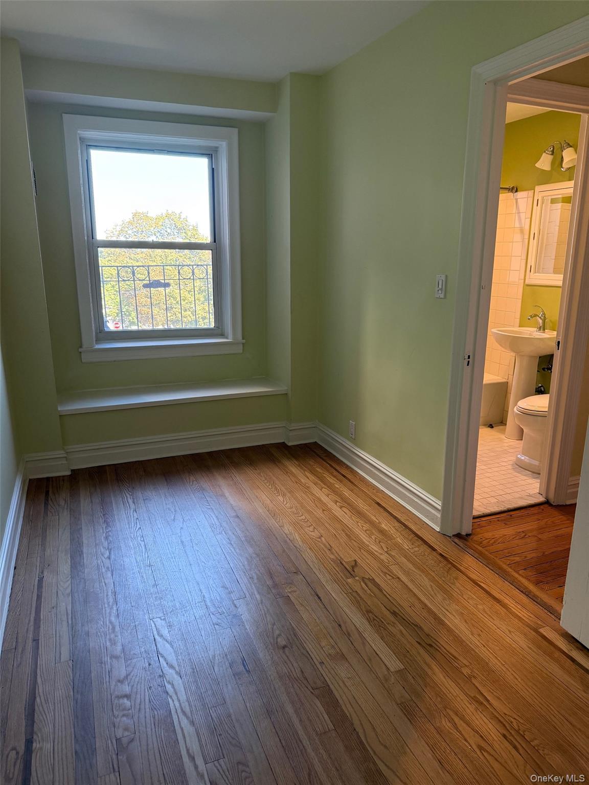 10 Nosband Avenue # 3A, White Plains, NY 10605