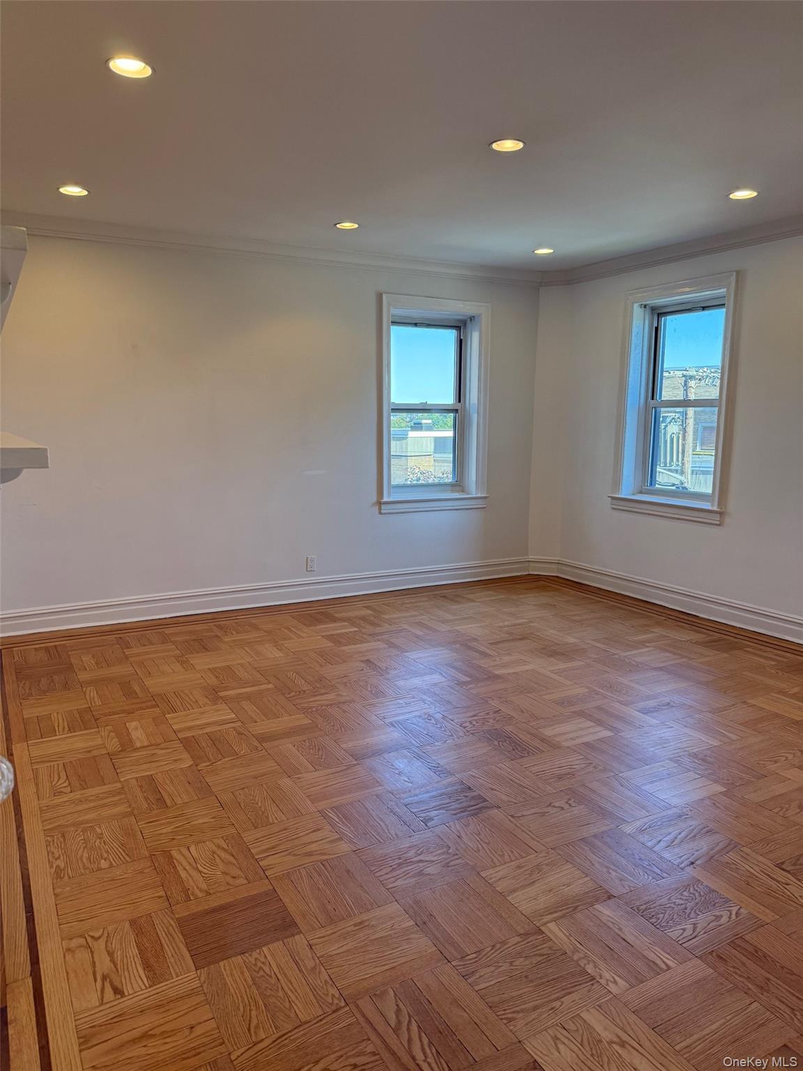 10 Nosband Avenue # 3A, White Plains, NY 10605