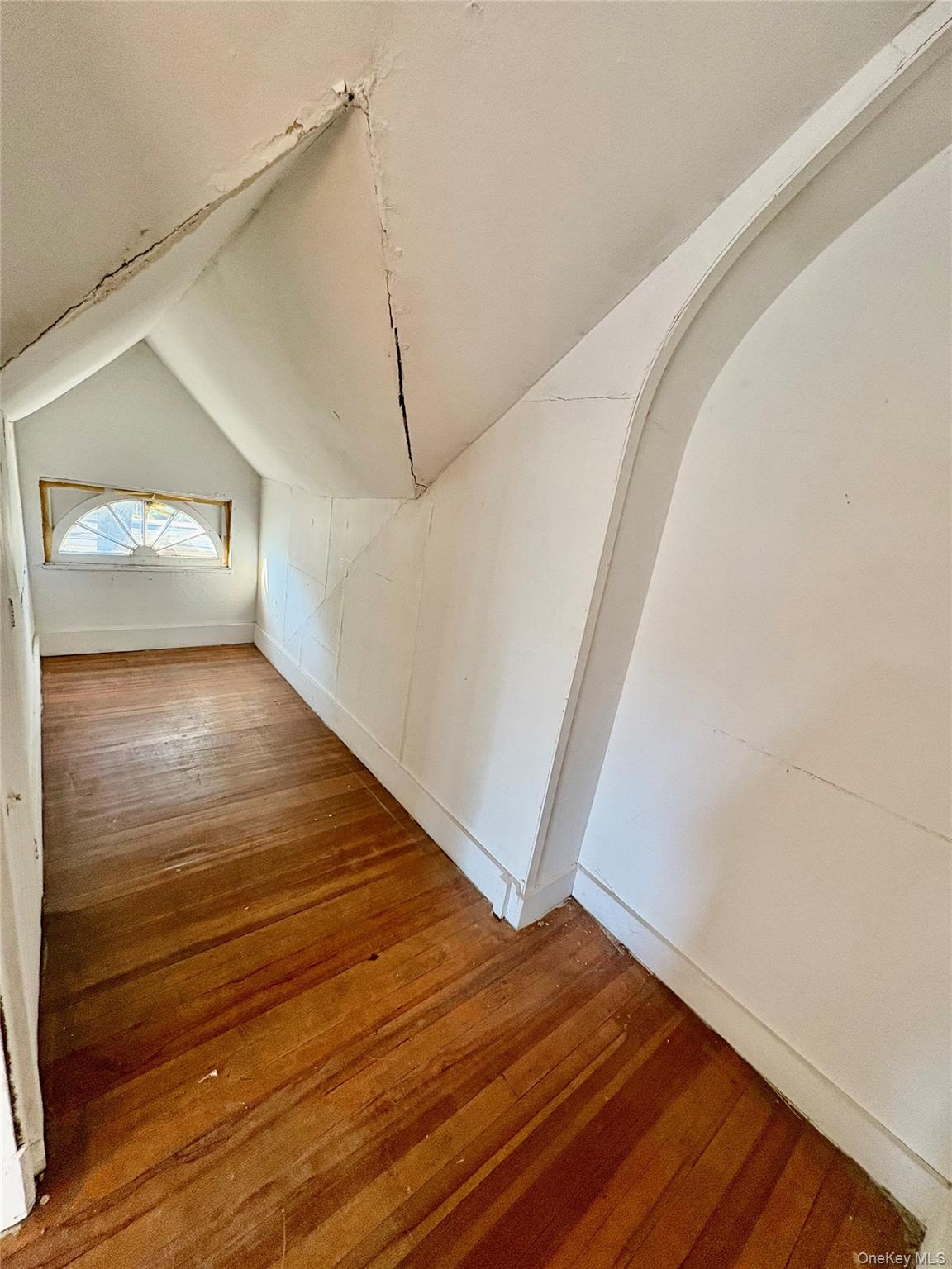 4 Backman Avenue, Ellenville, NY 12428